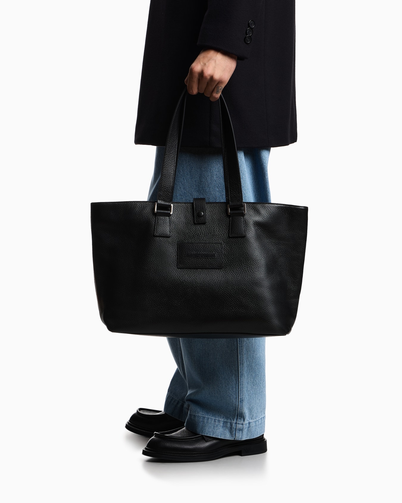 Tumbled leather shopper bag Slide 5