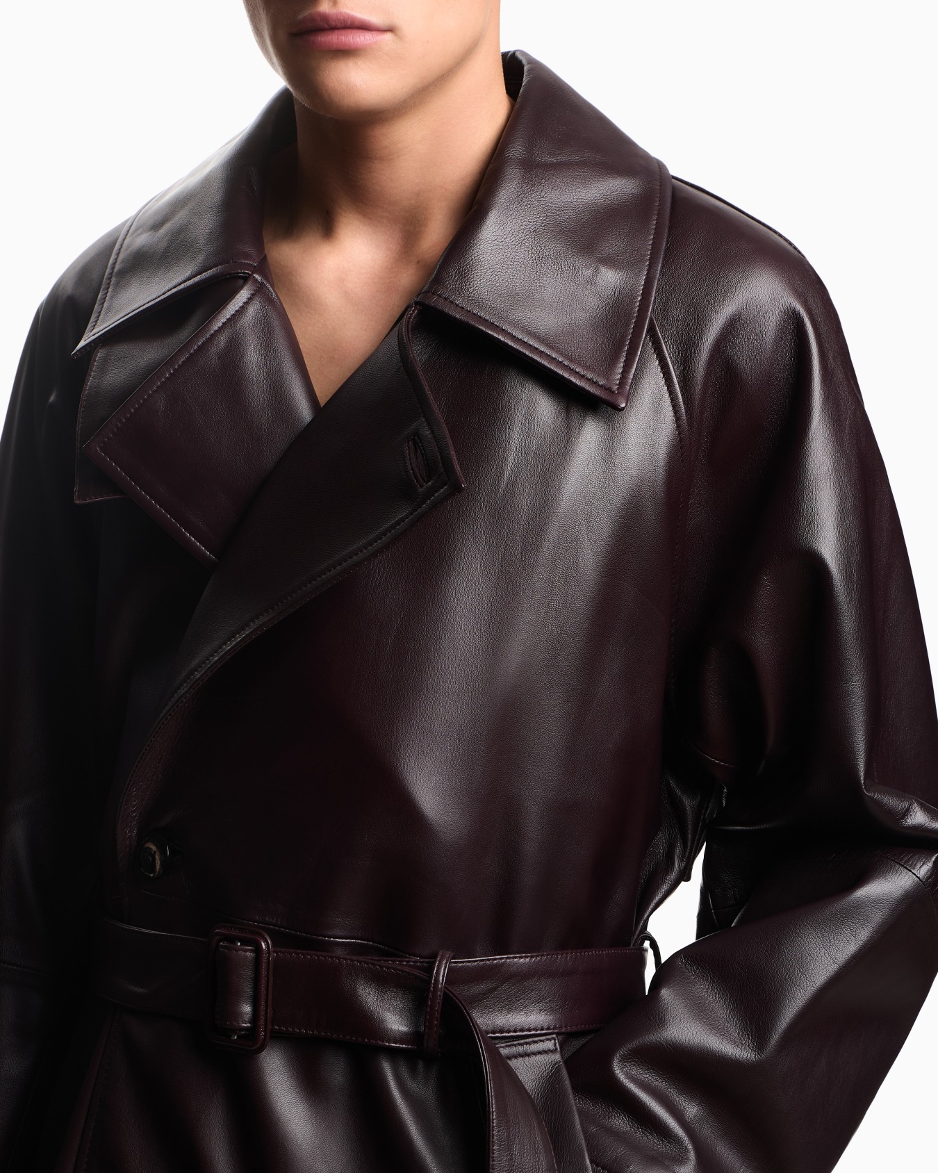 Trench coat in plongé lambskin nappa leather Slide 3