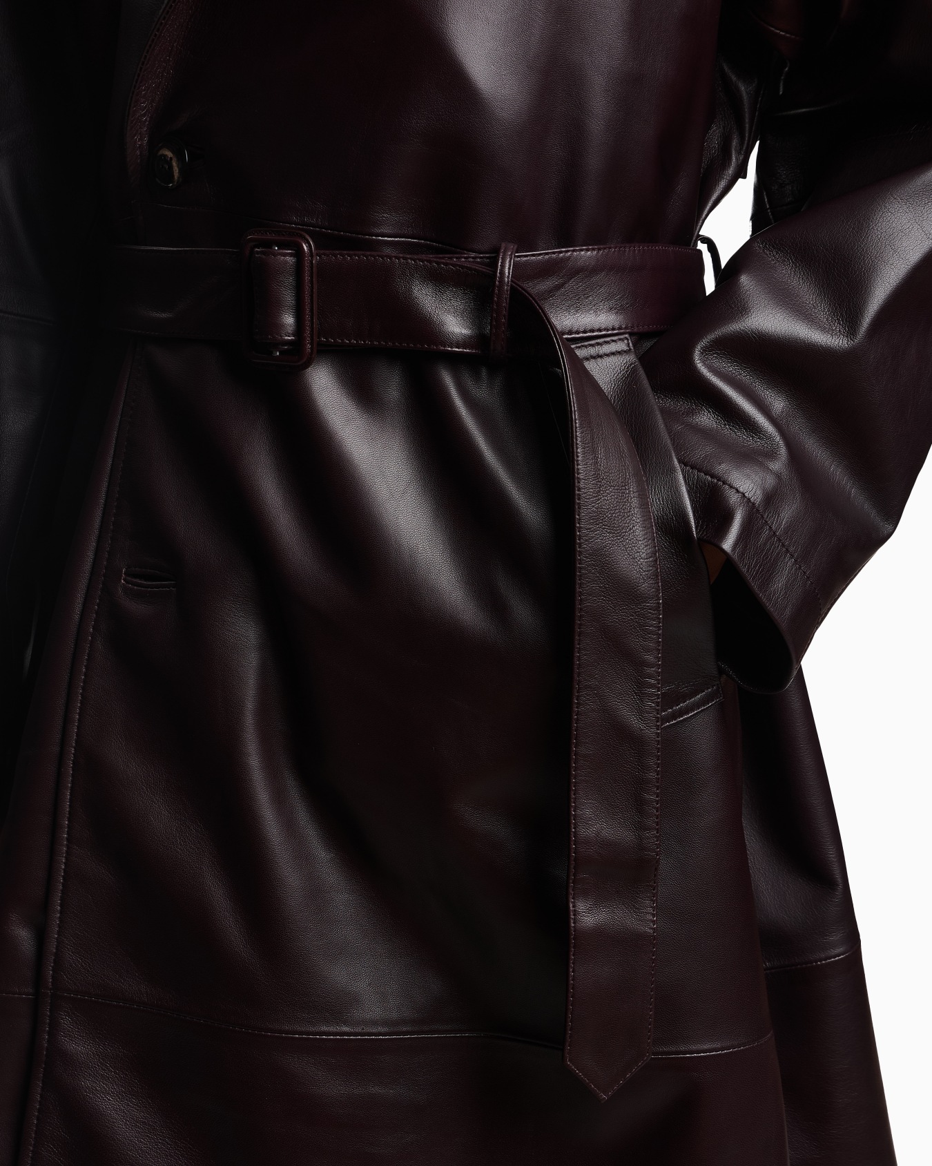 Trench coat in plongé lambskin nappa leather Slide 4