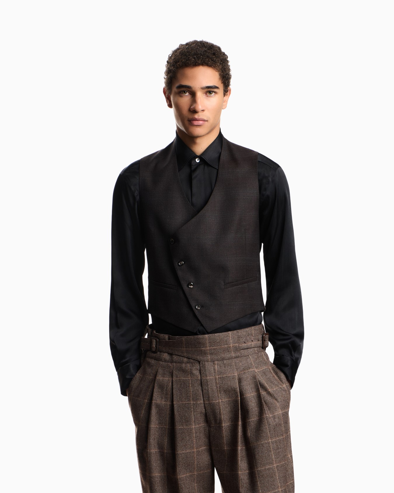 Waistcoat in Prince of Wales check super 130s wool Slide 2