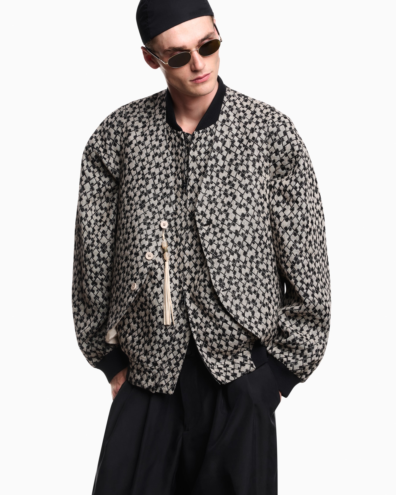 Pure washed silk habutai belted trousers Slide 1