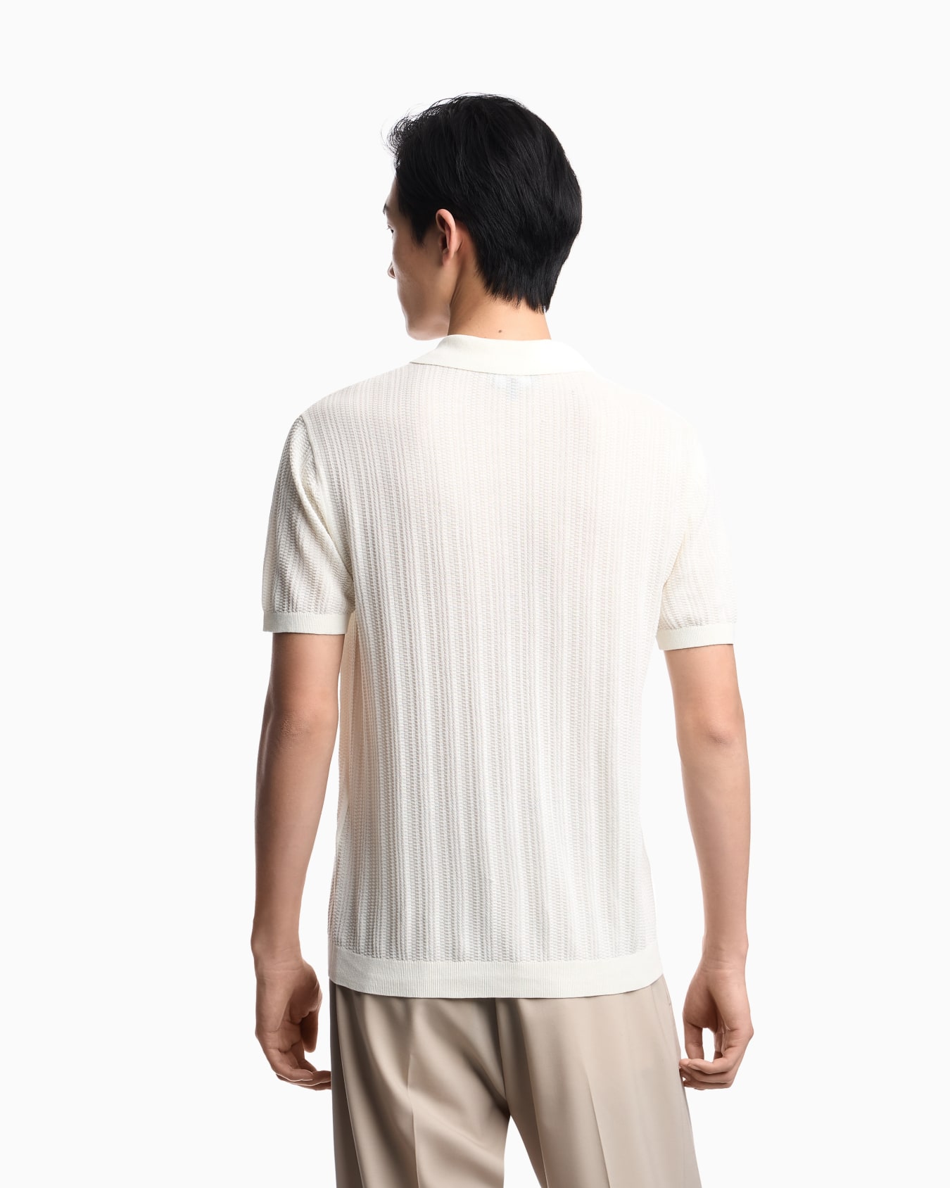 Vertical tuck-stitch jumper with polo-shirt collar Slide 2