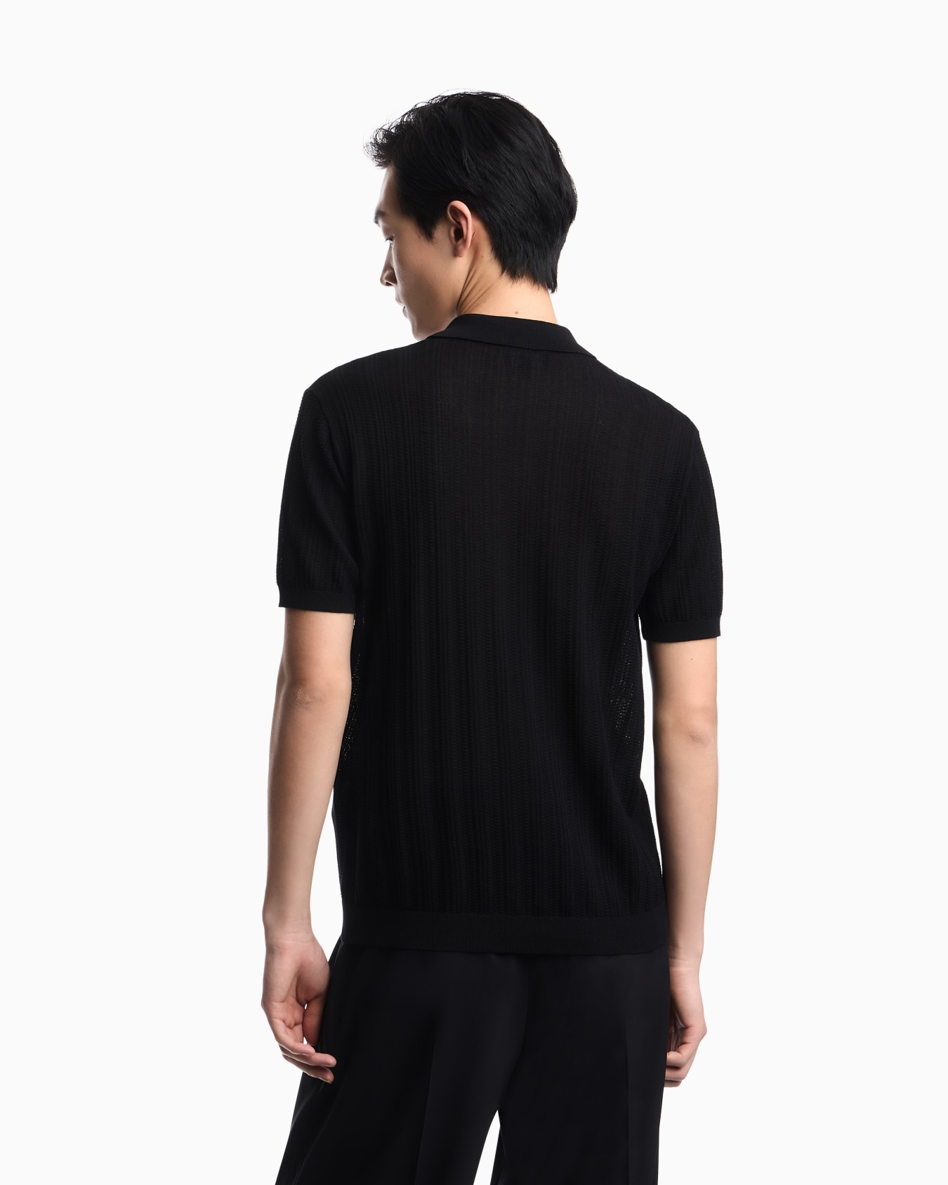 Vertical tuck-stitch jumper with polo-shirt collar Slide 2