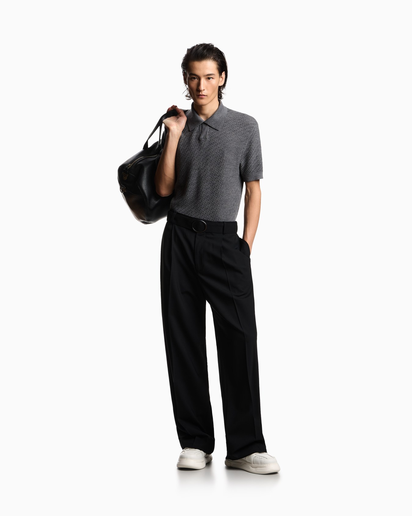 Jersey de cuello polo en lana virgen con motivo de cuadros Diapositiva 1