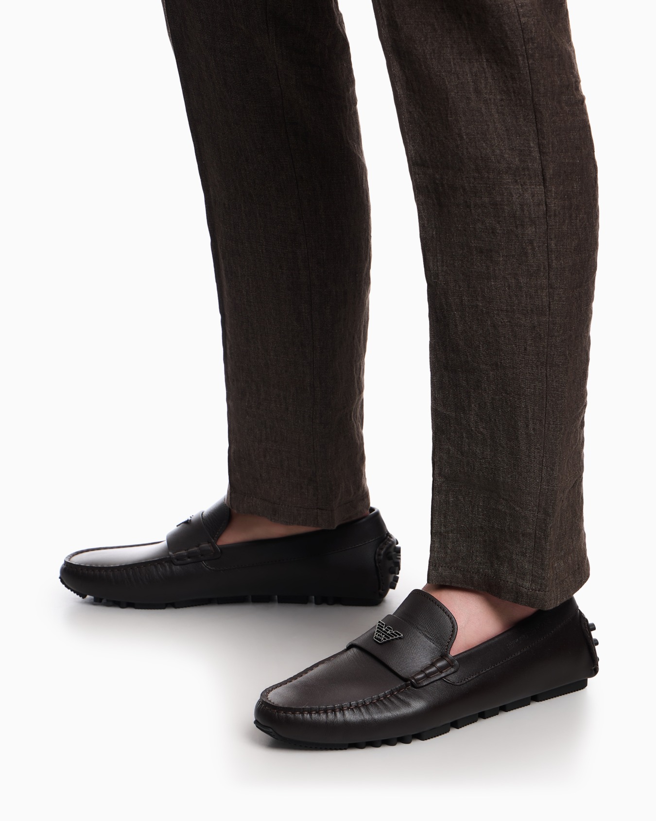 Saffiano leather driving loafers Slide 6