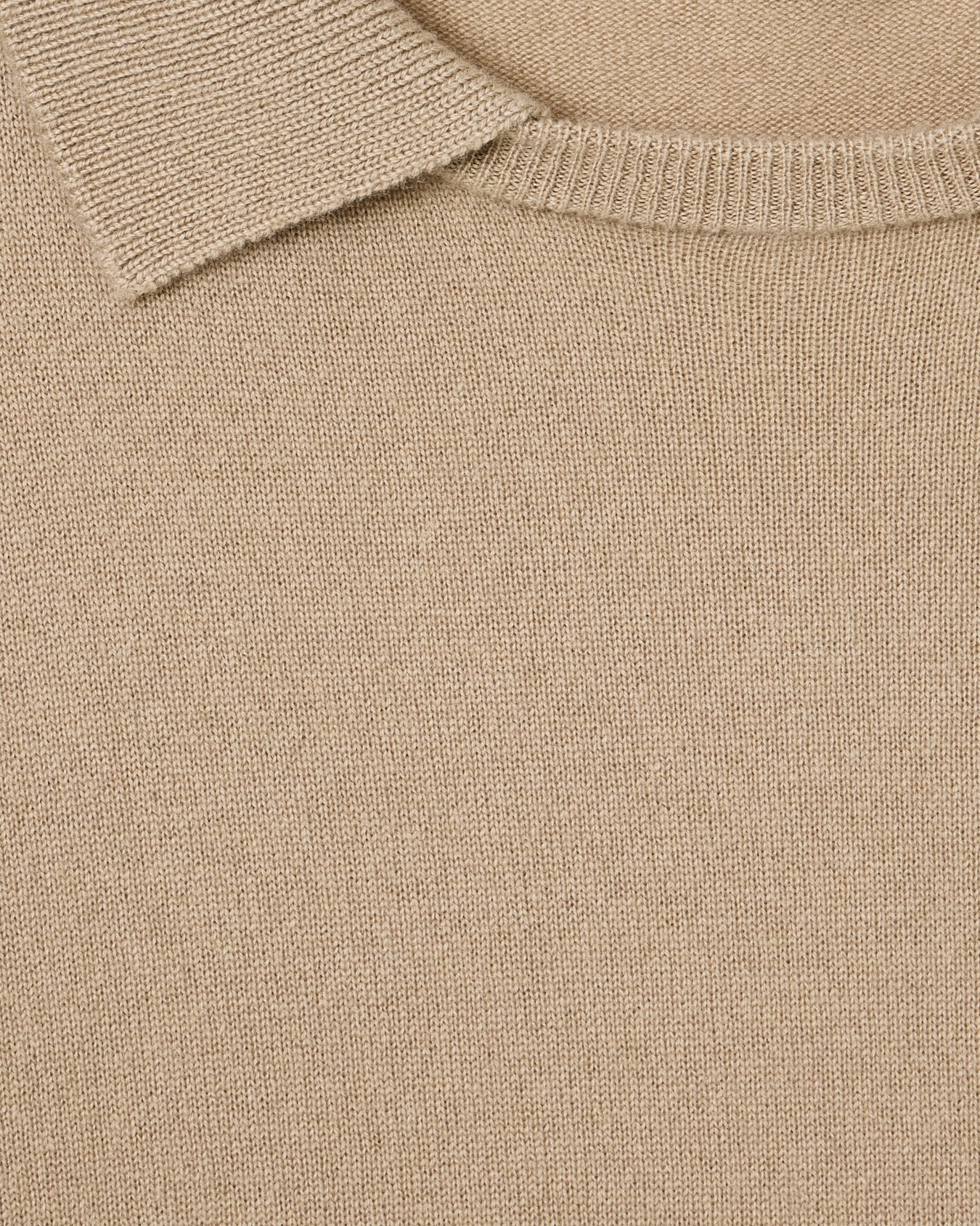 2-piece polo neck sweater in Icon cashmere Slide 4