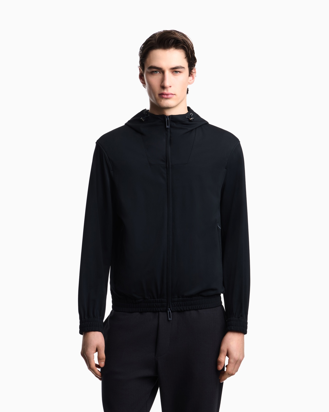 Blouson à capuche en nylon stretch Diapositive 4