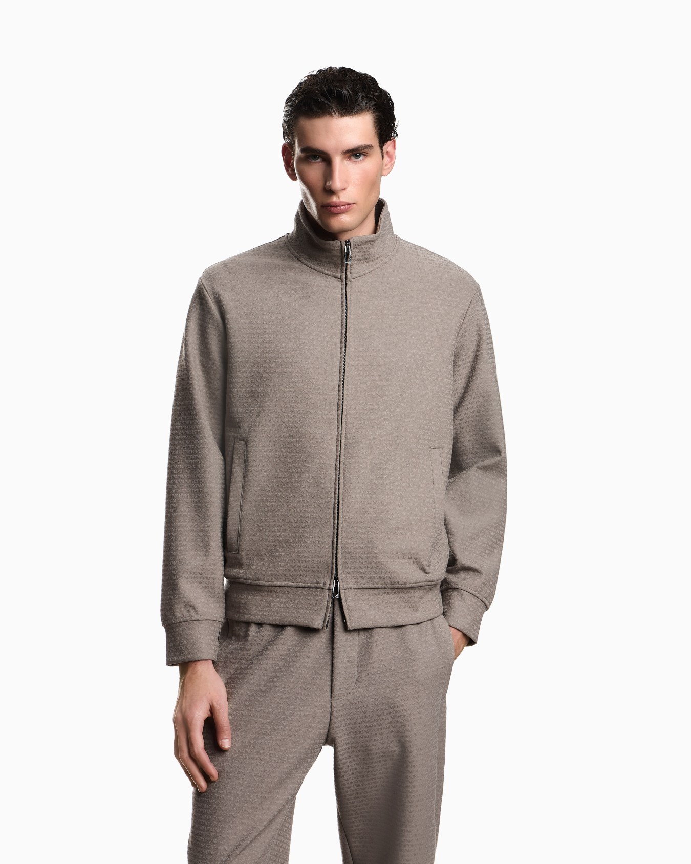 Full-zip sweatshirt in a Lyocell-blend interlock jersey with jacquard lettering Slide 3