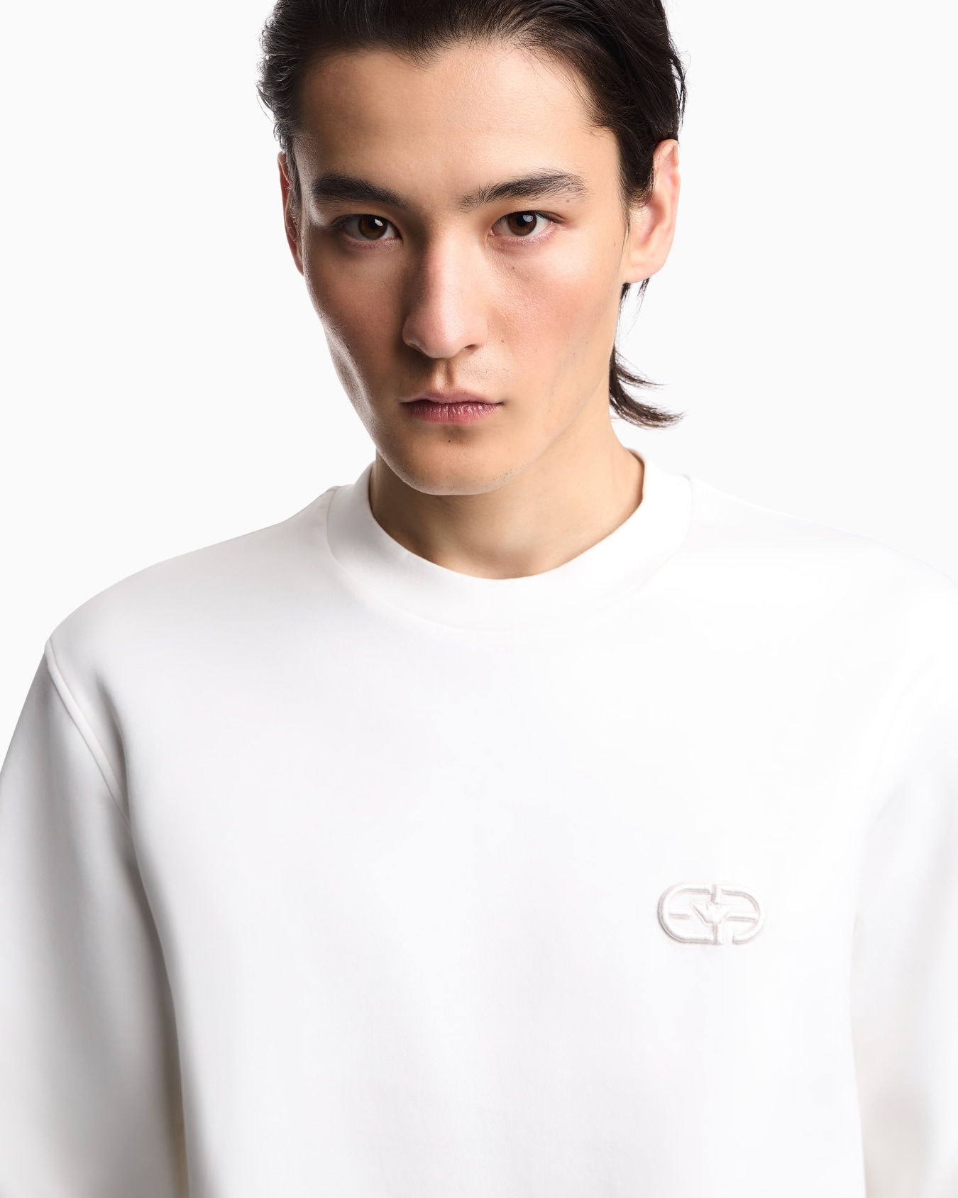 Double jersey sweatshirt with embossed EA logo embroidery Slide 4