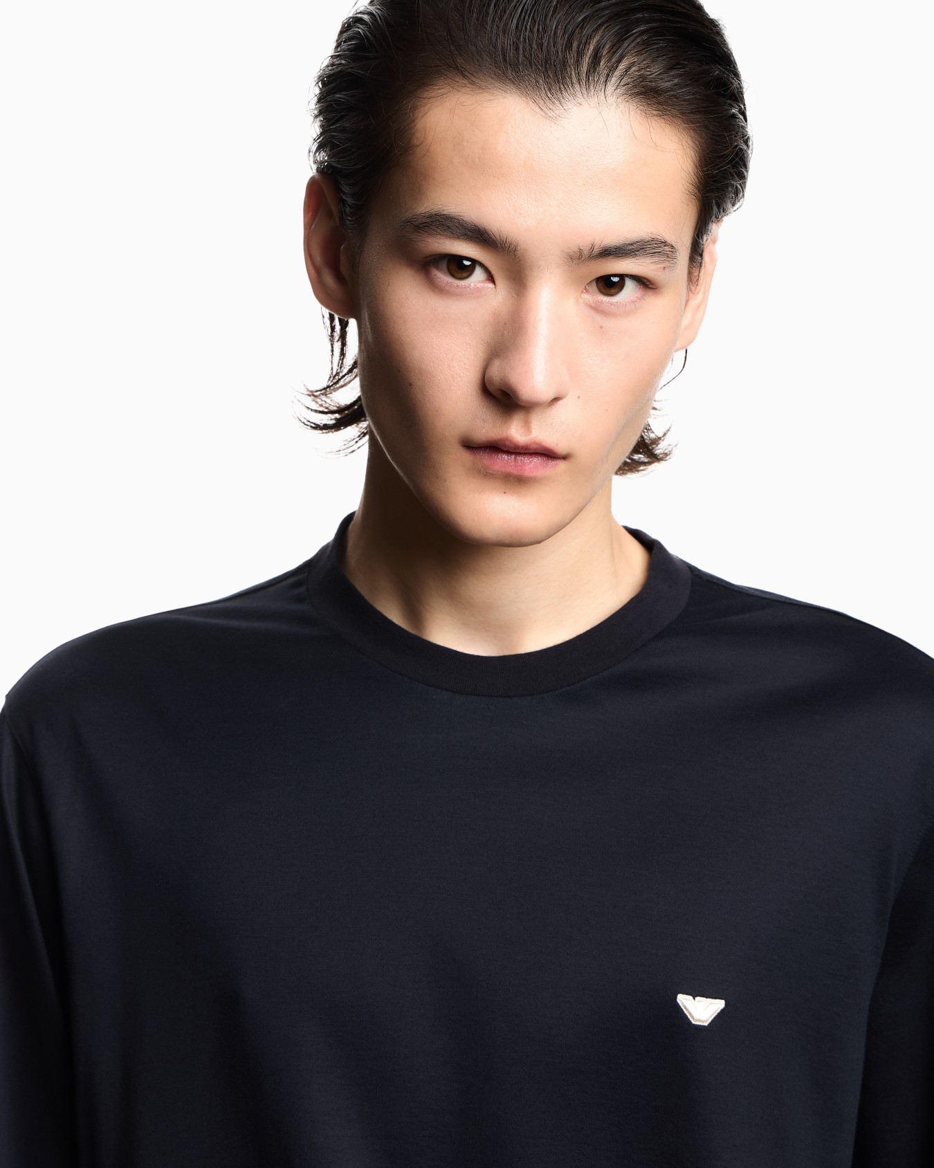 Lyocell-blend jersey jumper with embossed eagle embroidery Slide 4