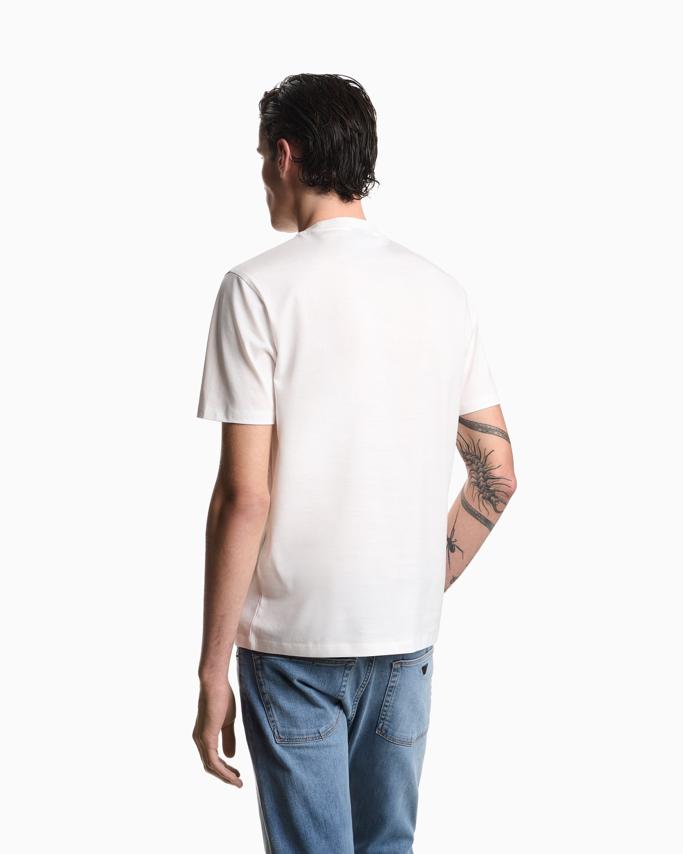 Jersey T-shirt with matching intarsia logo Slide 2