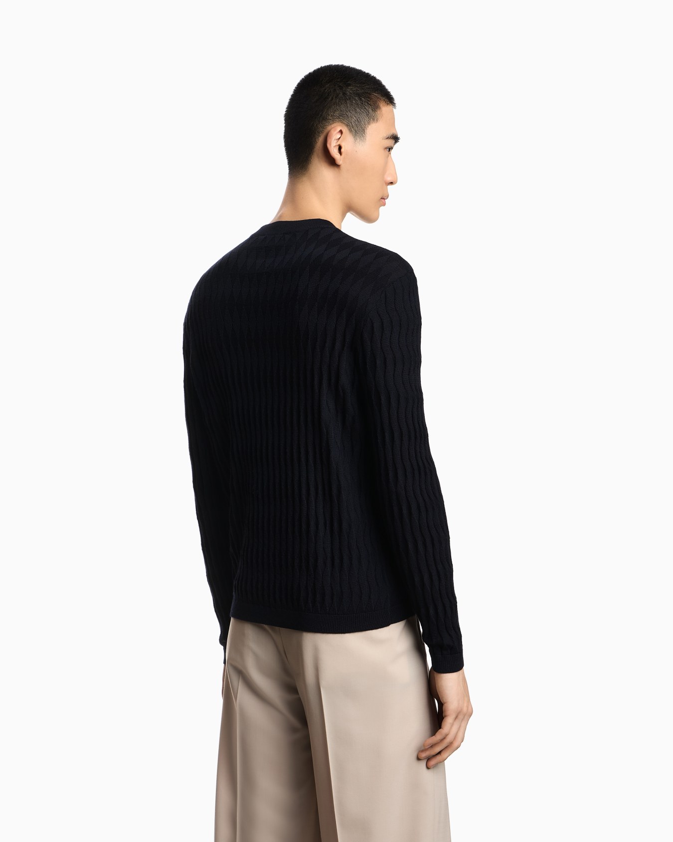 Textured virgin wool jumper Slide 2
