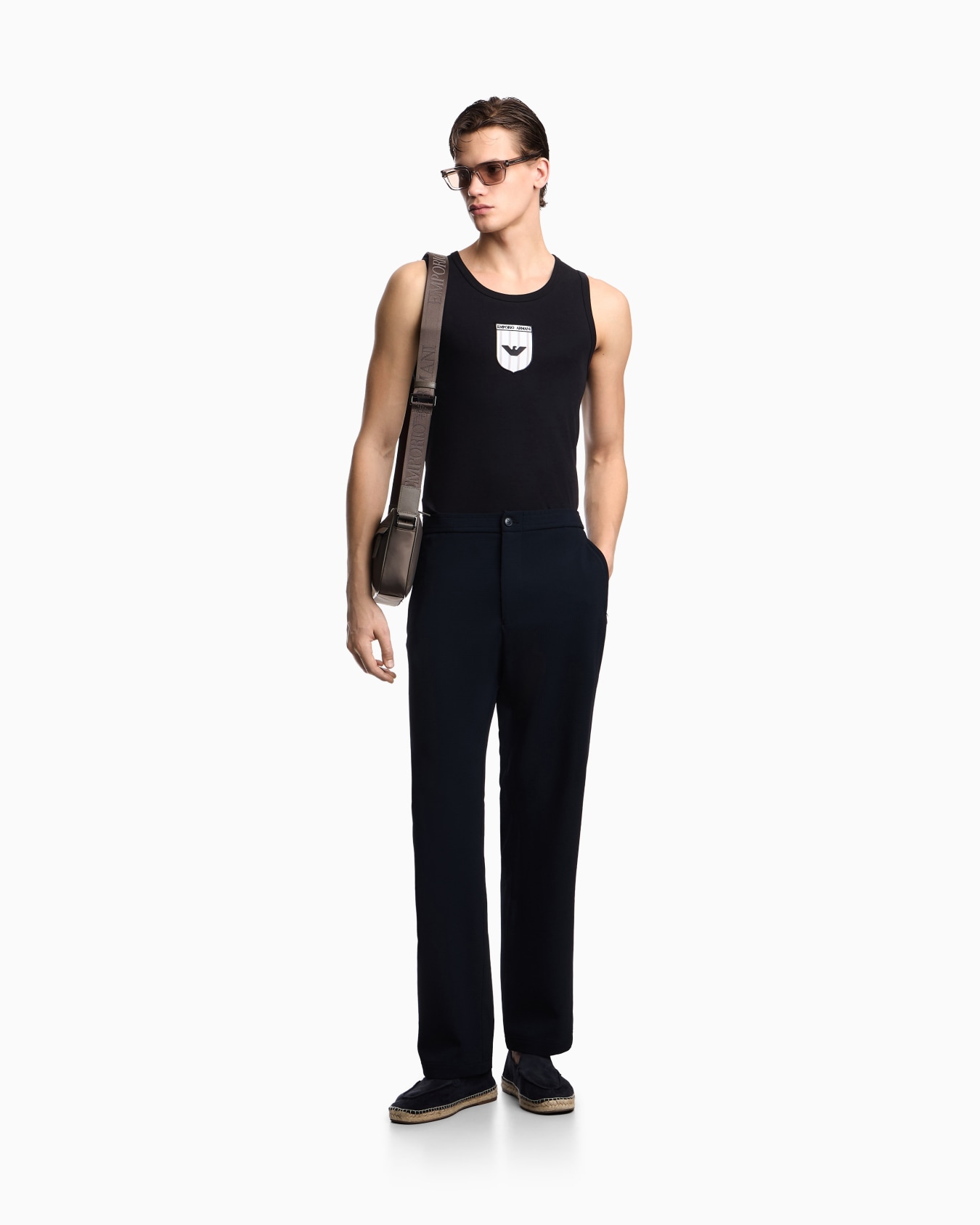 Icon 3D piqué-effect crêpe jersey trousers Slide 1