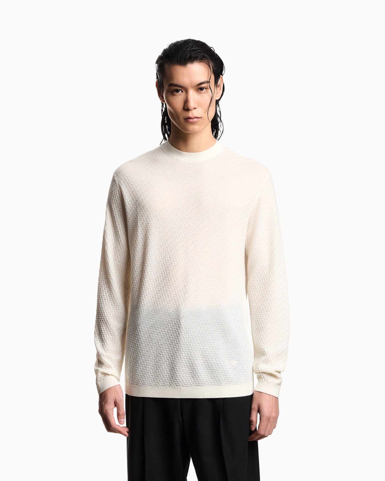 Virgin-wool jumper with a check motif Slide 3