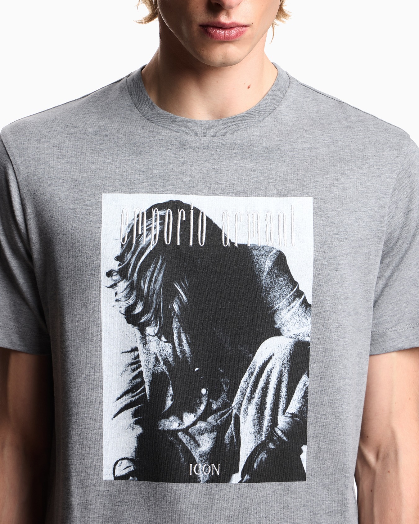 Jersey T-shirt with photographic print and Icon embroidery Slide 4