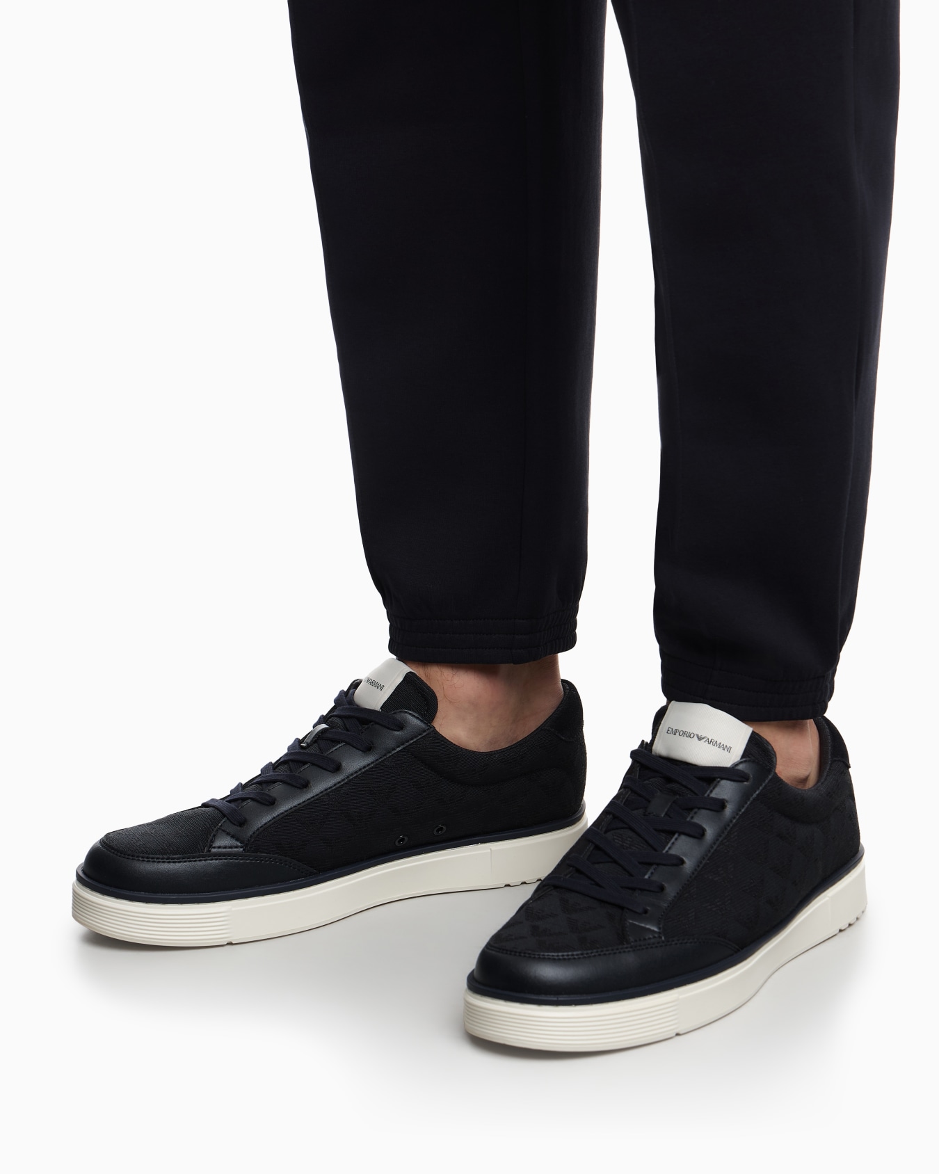 Sneakers in tessuto jacquard eagle all over Slide 6