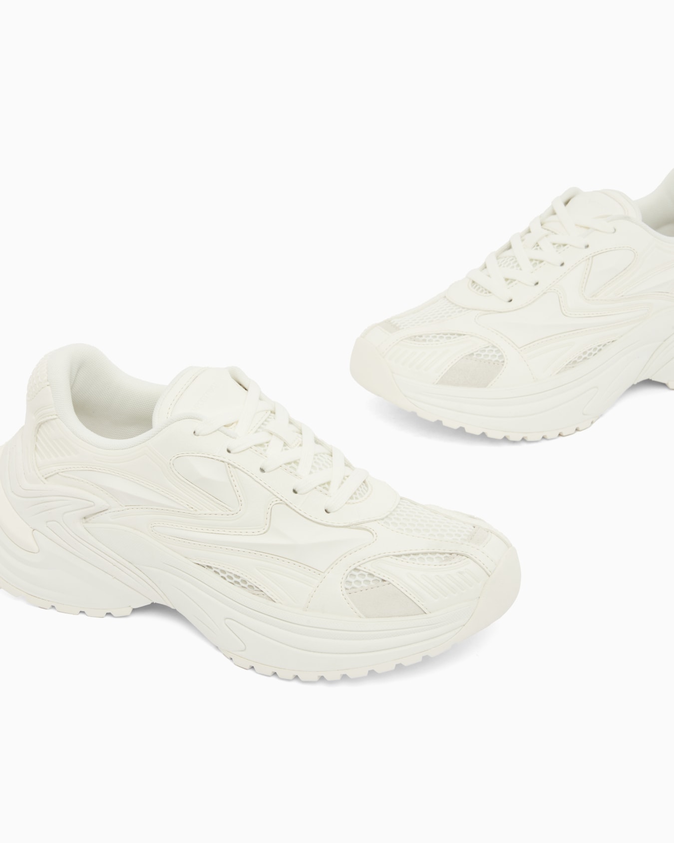 Suede and mesh sneakers Slide 4