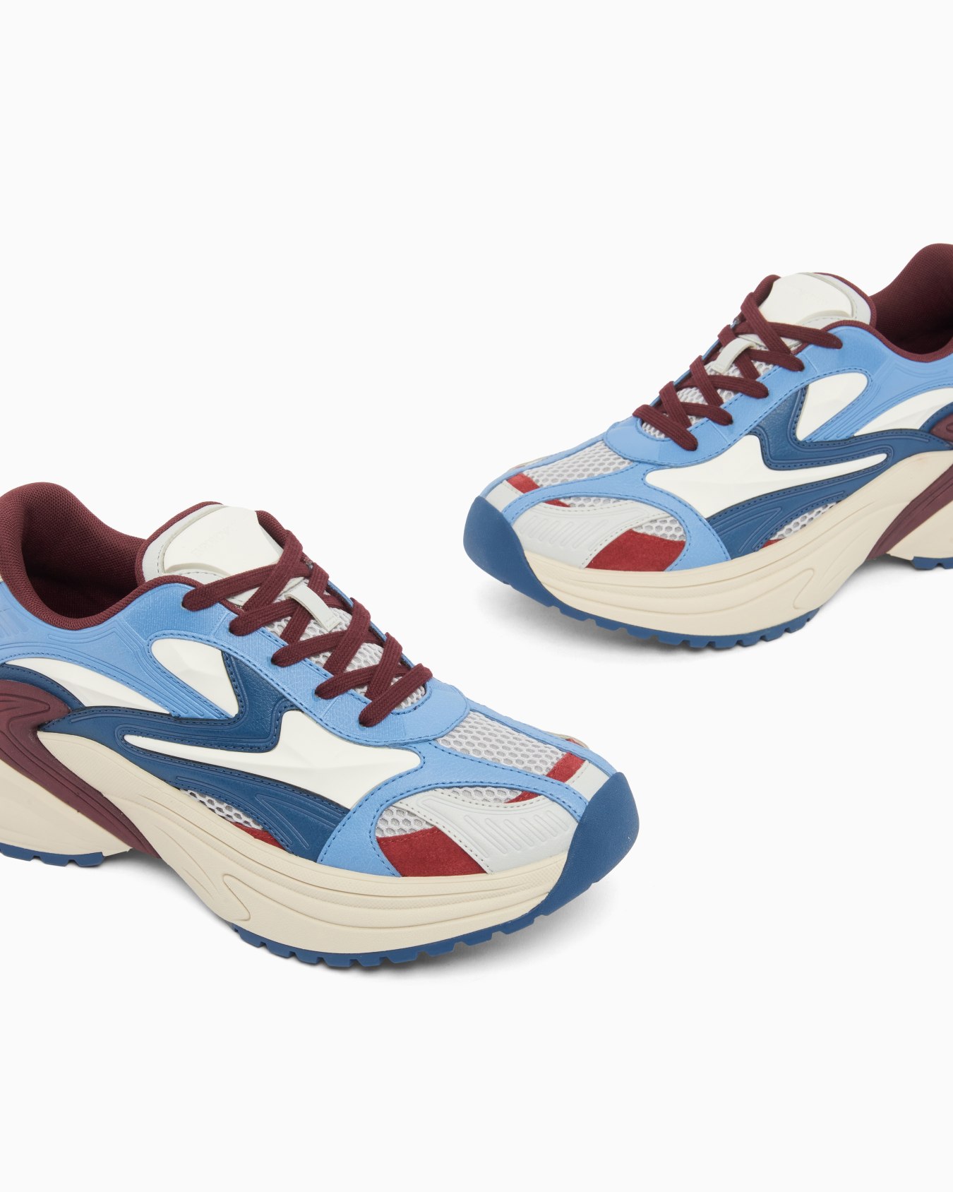 Suede and mesh sneakers Slide 4