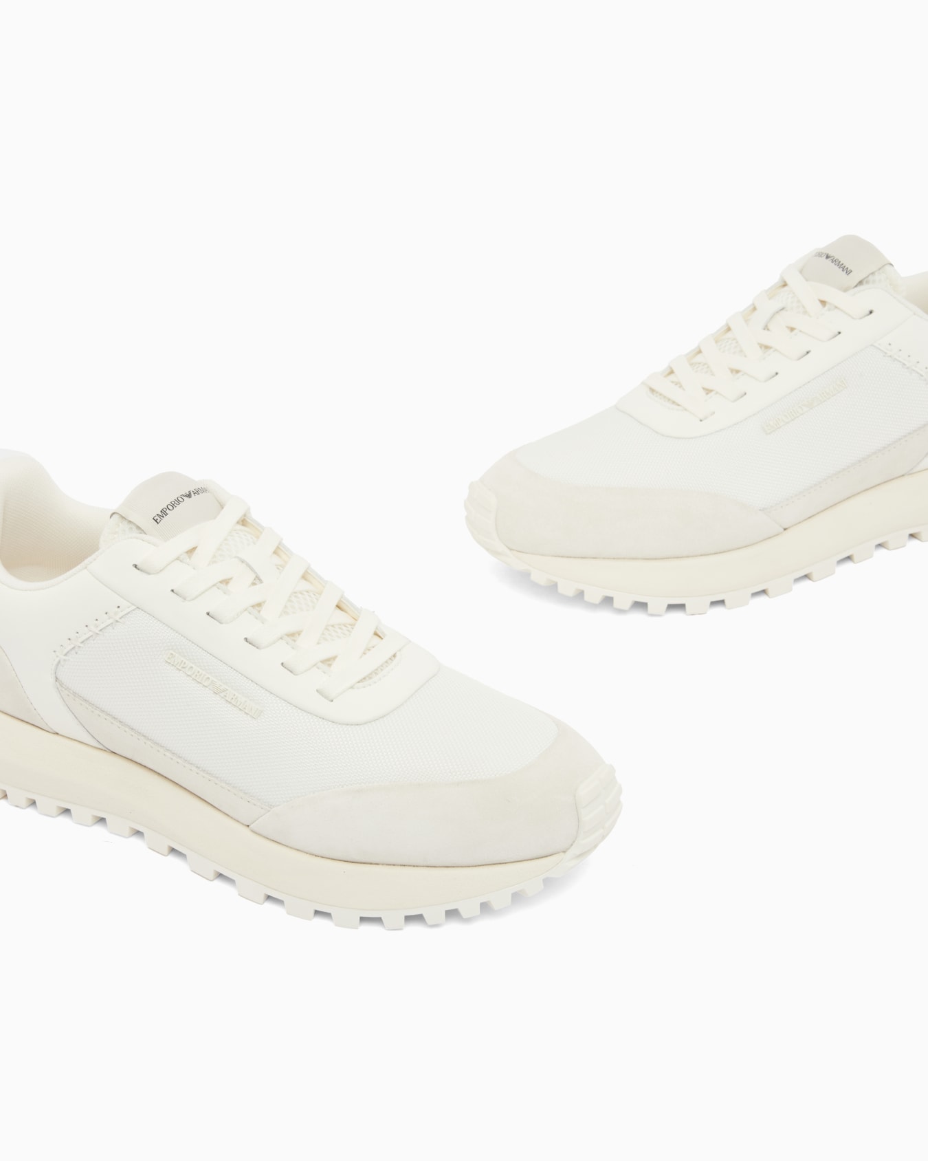 スニーカー コーデュラ スエードディテール＆サイドロゴ スライドする 4