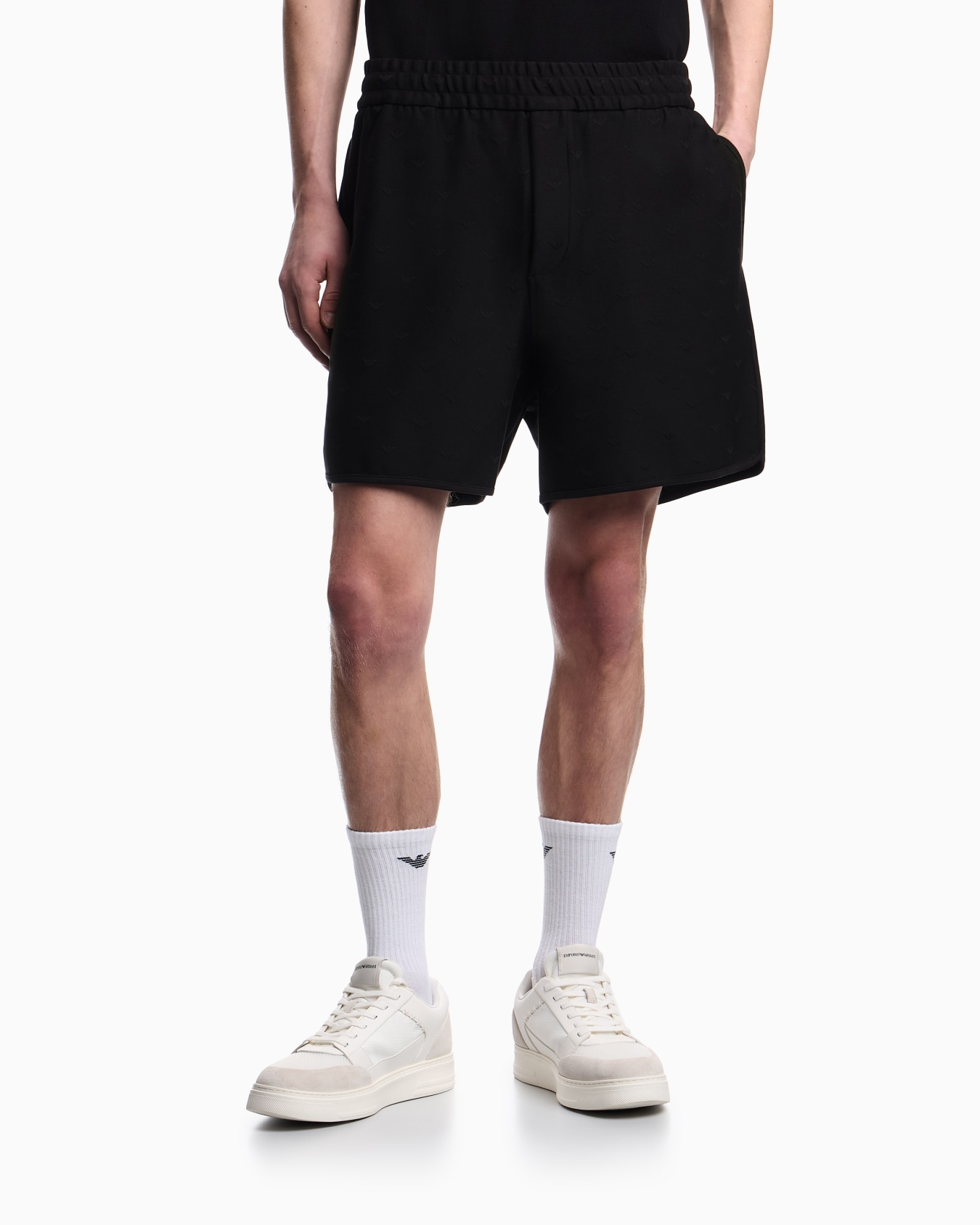 Shorts in all-over micro eagle jacquard jersey Slide 3