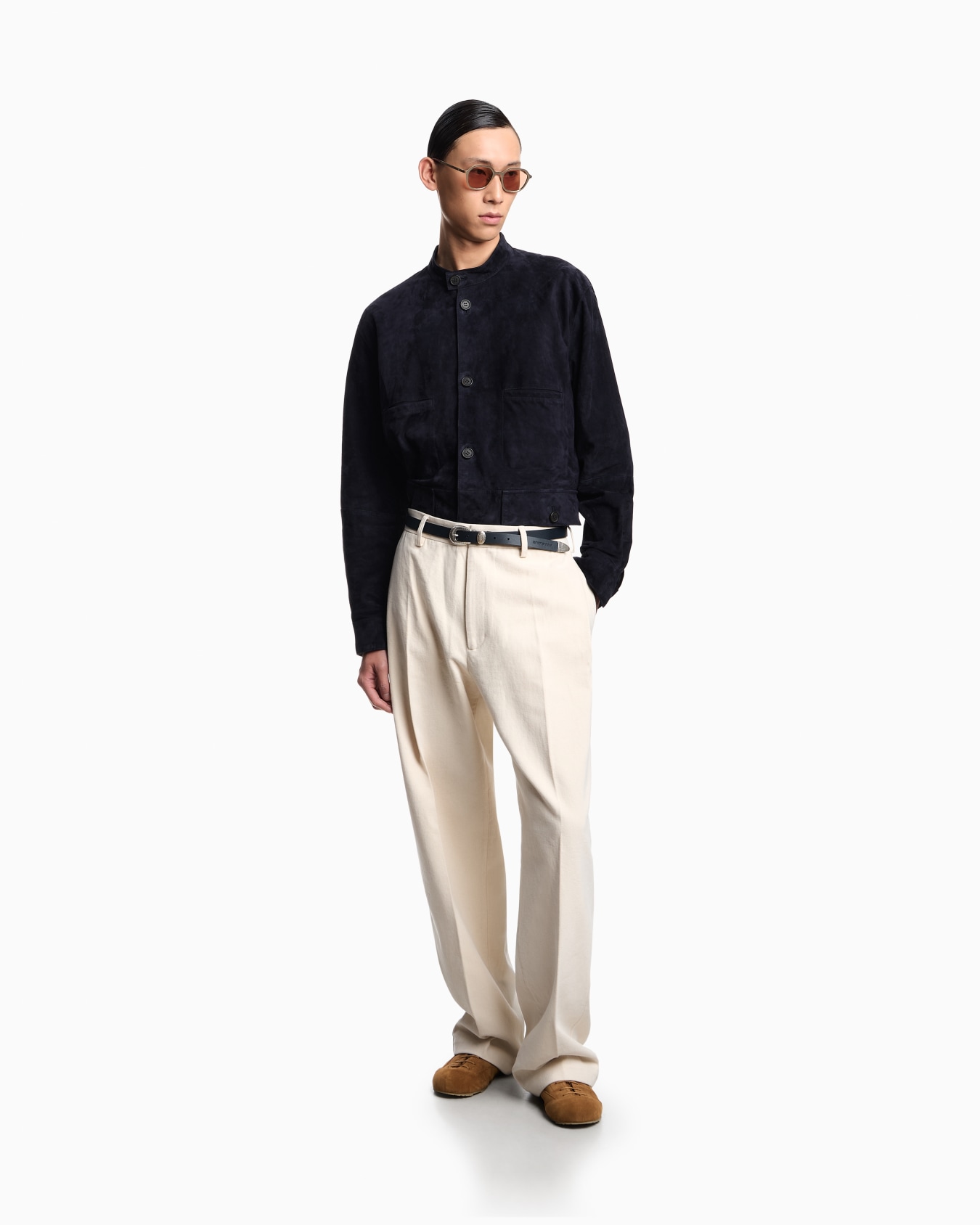 Cotton bull trousers with pleats Slide 2