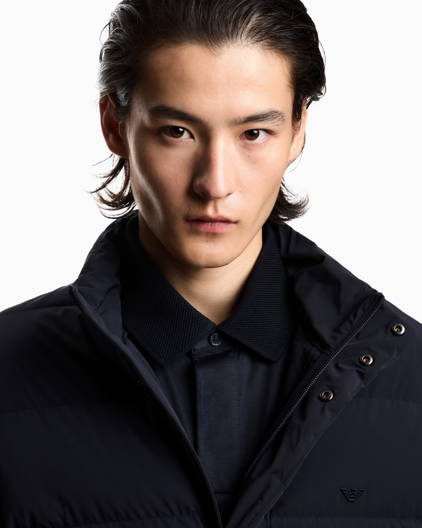 Water-repellent quilted nylon spandex down jacket  Slide 6