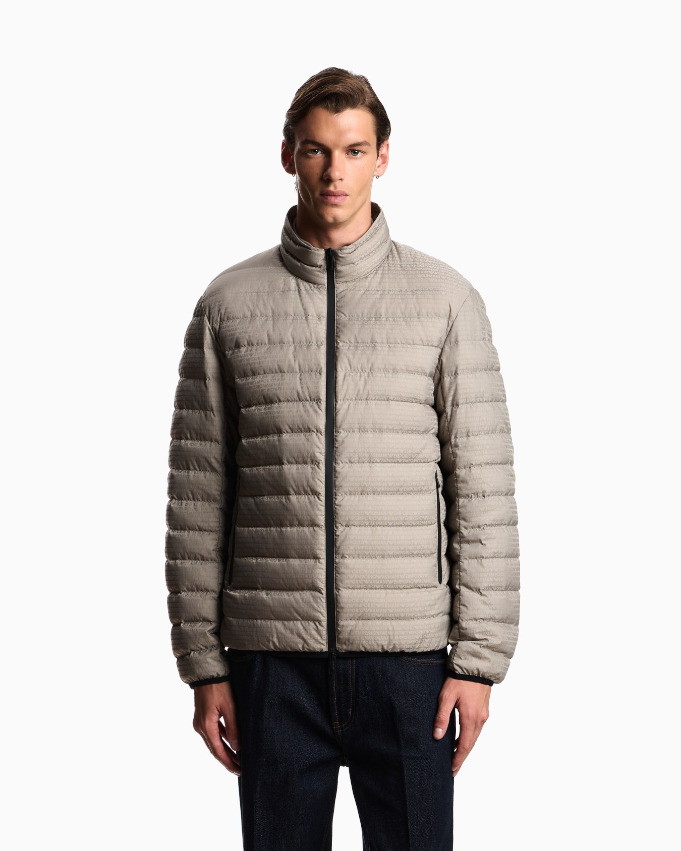 Water repellent down jacket in quilted nylon with jacquard lettering logo Slide 3