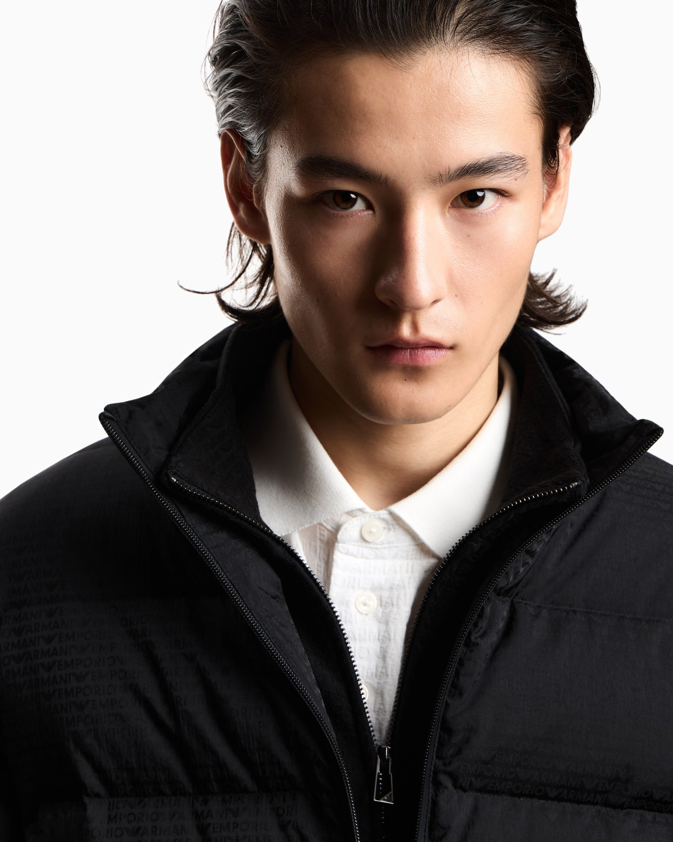 Water-repellent, quilted nylon down jacket with jacquard logo lettering Slide 4