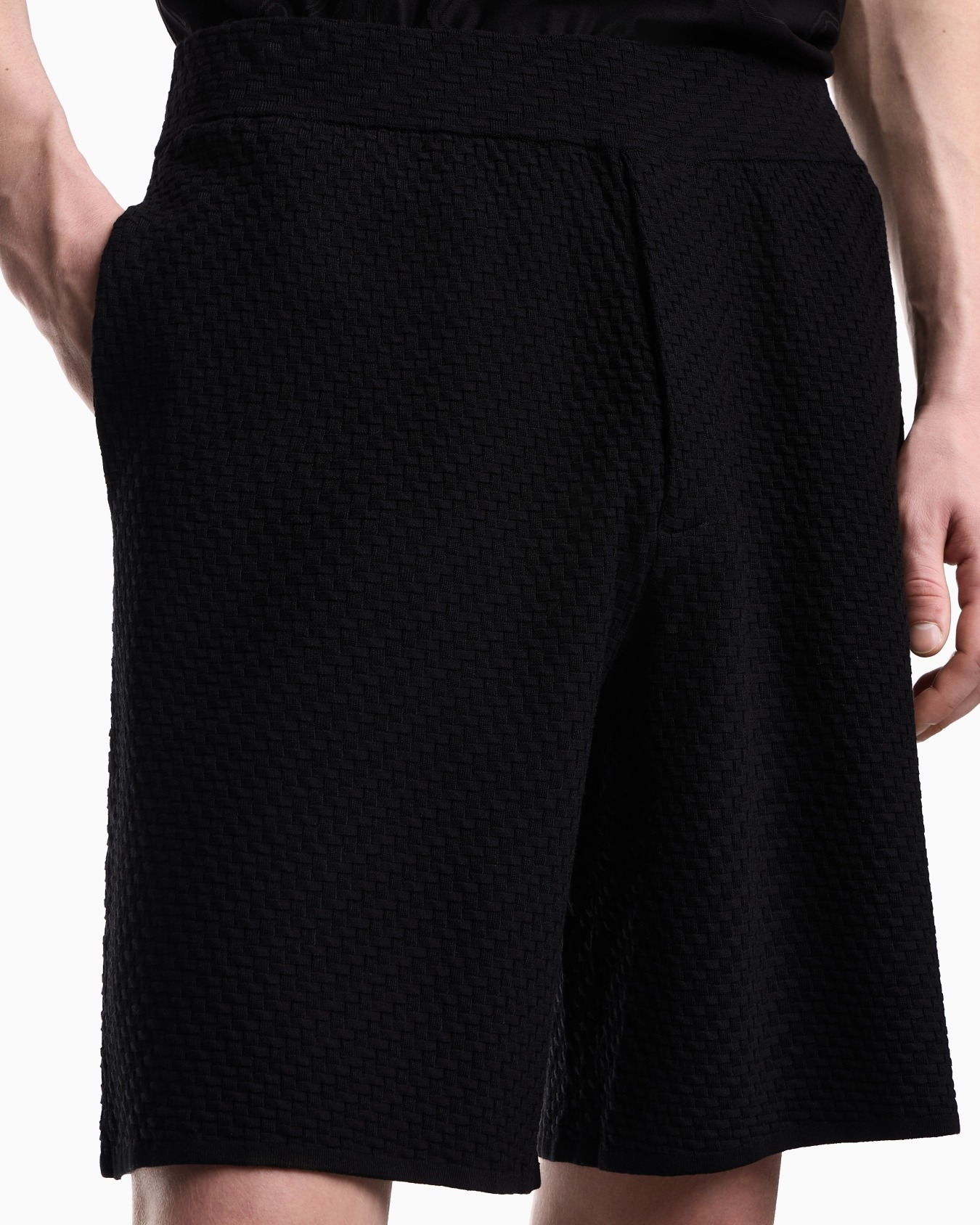 ASV viscose knit Bermuda shorts with raised stitch design Slide 4