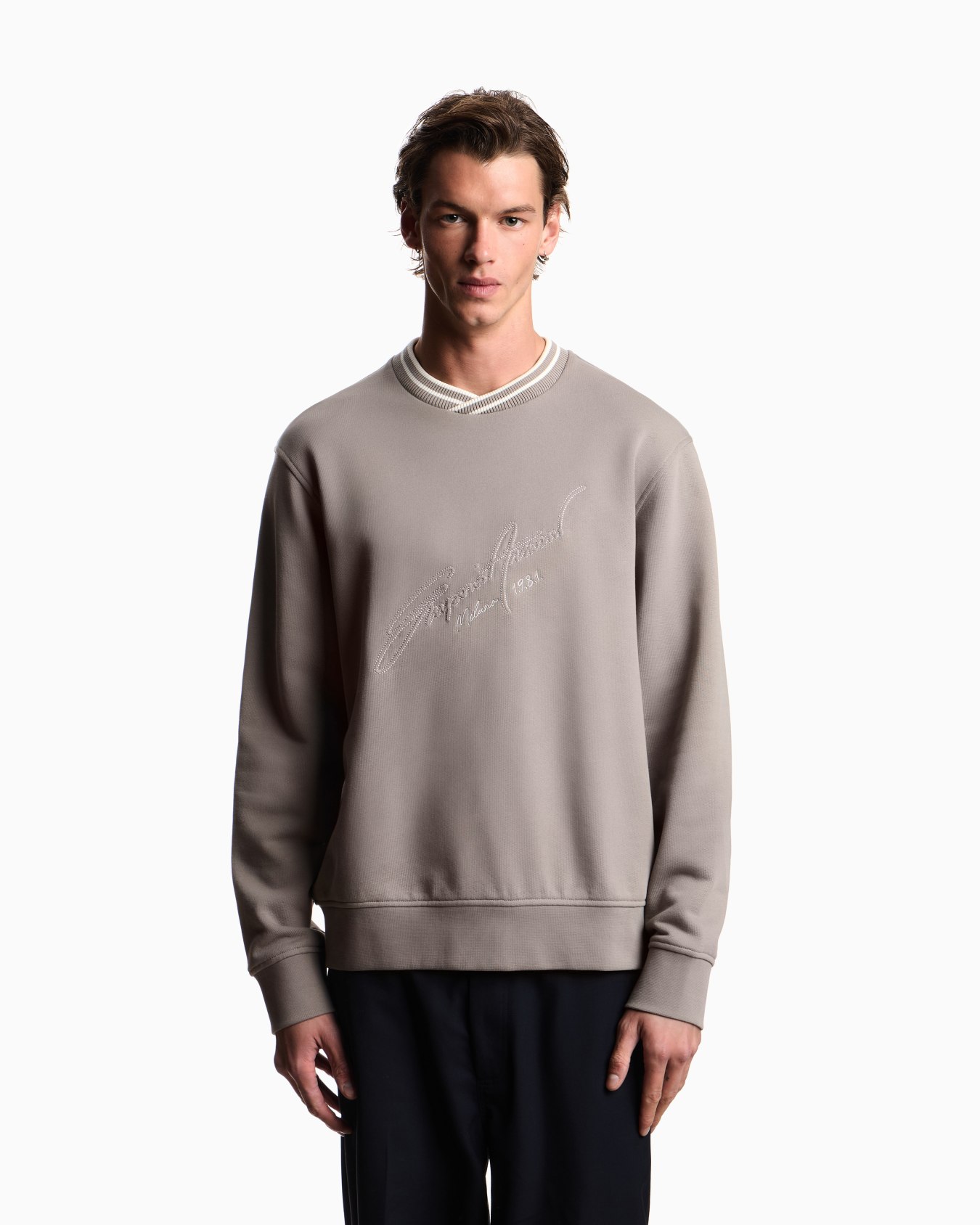 Sweatshirts without Hood Slide 3