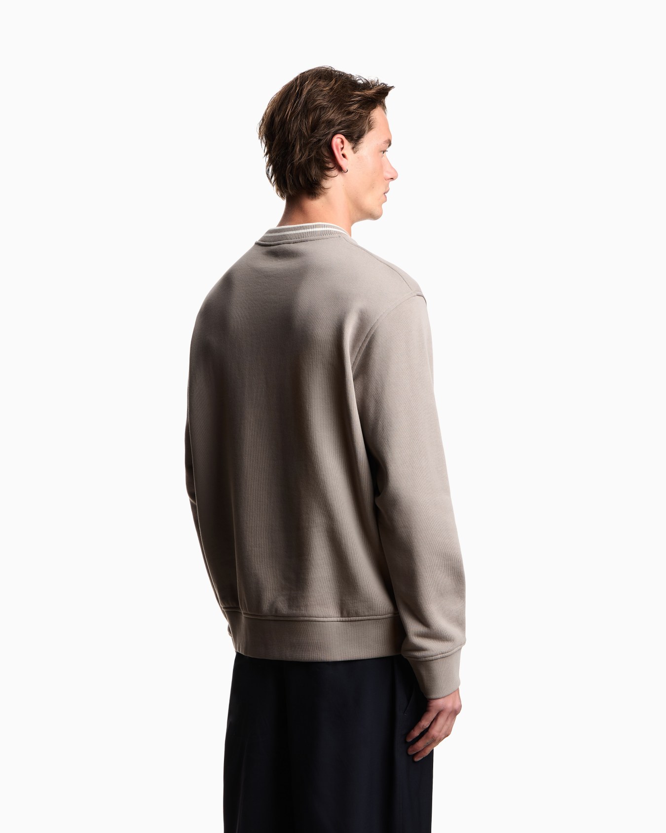 Sweatshirts without Hood Slide 2
