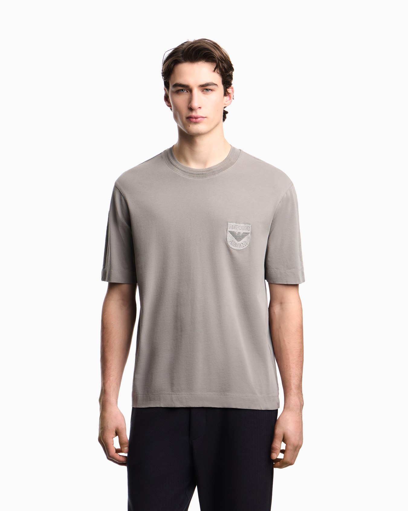 Heavy jersey T-shirt with shield embroidery Slide 4