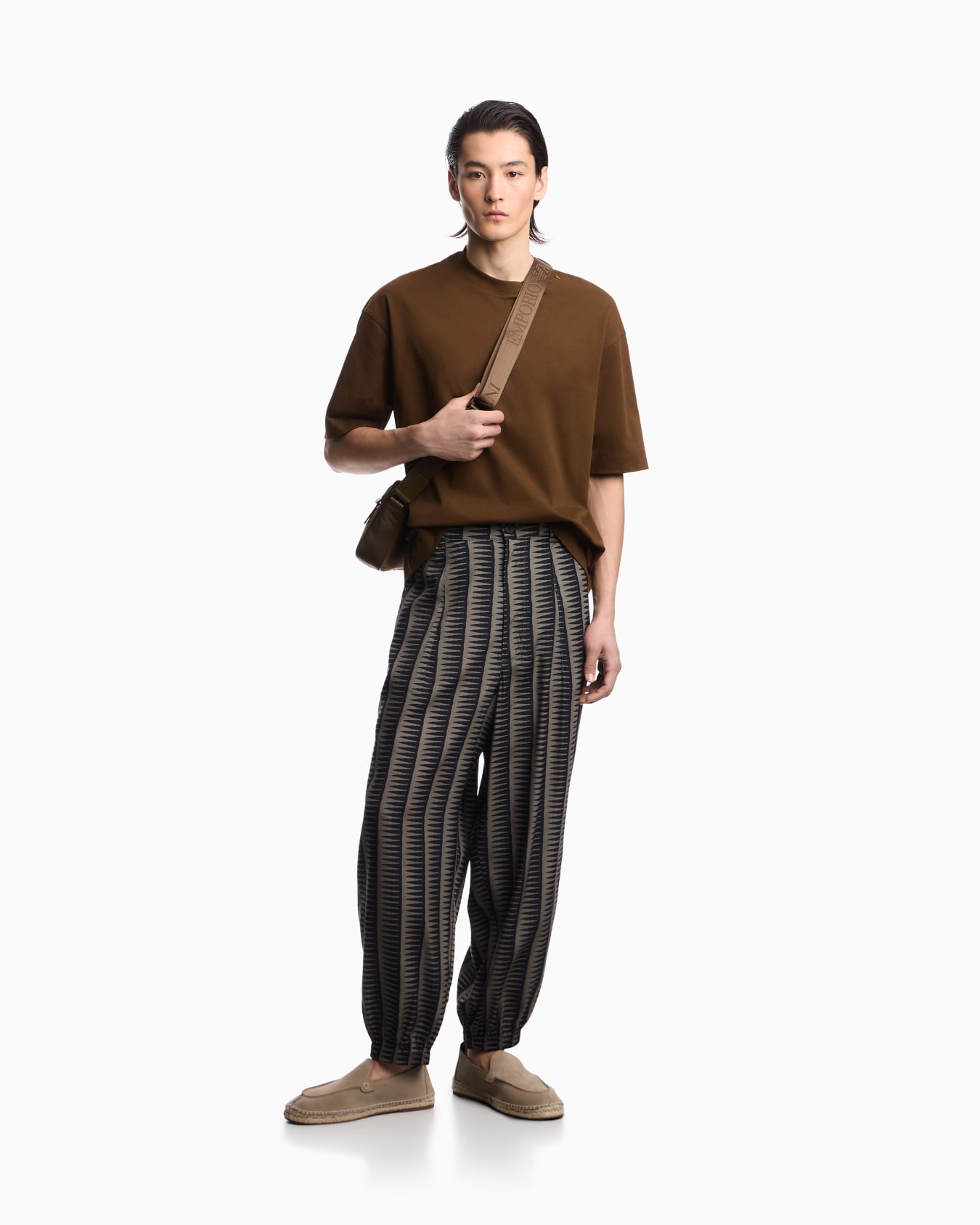 Oversized T-shirt in heavy jersey with micro eagle embroidery Slide 1