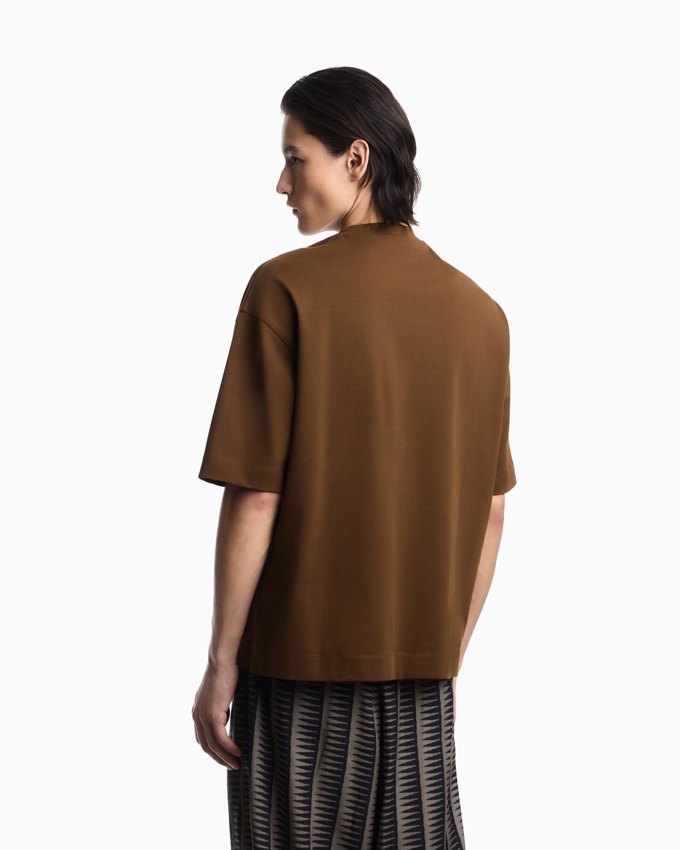 Oversized T-shirt in heavy jersey with micro eagle embroidery Slide 2