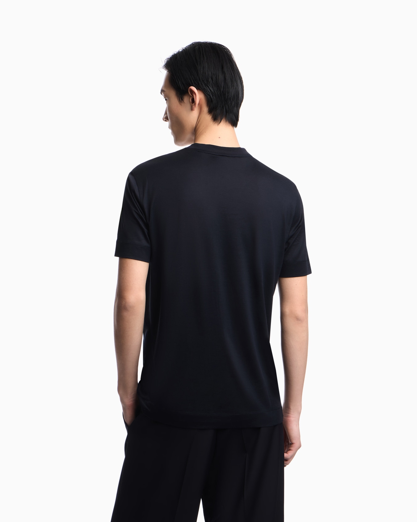 スリムフィットTシャツ リヨセル混紡ジャージー ロゴパッチ スライドする 2