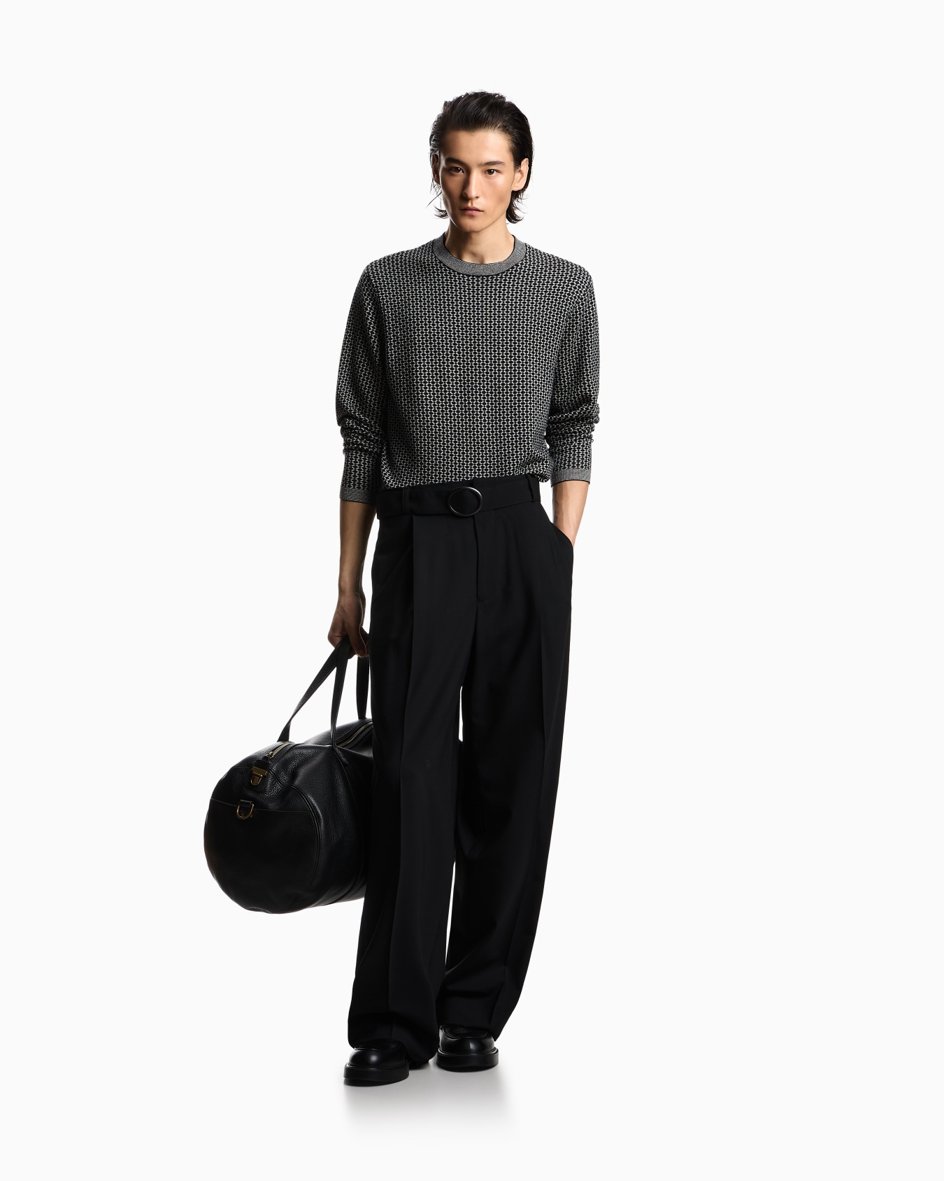 Fancy stitch virgin wool sweater Slide 1