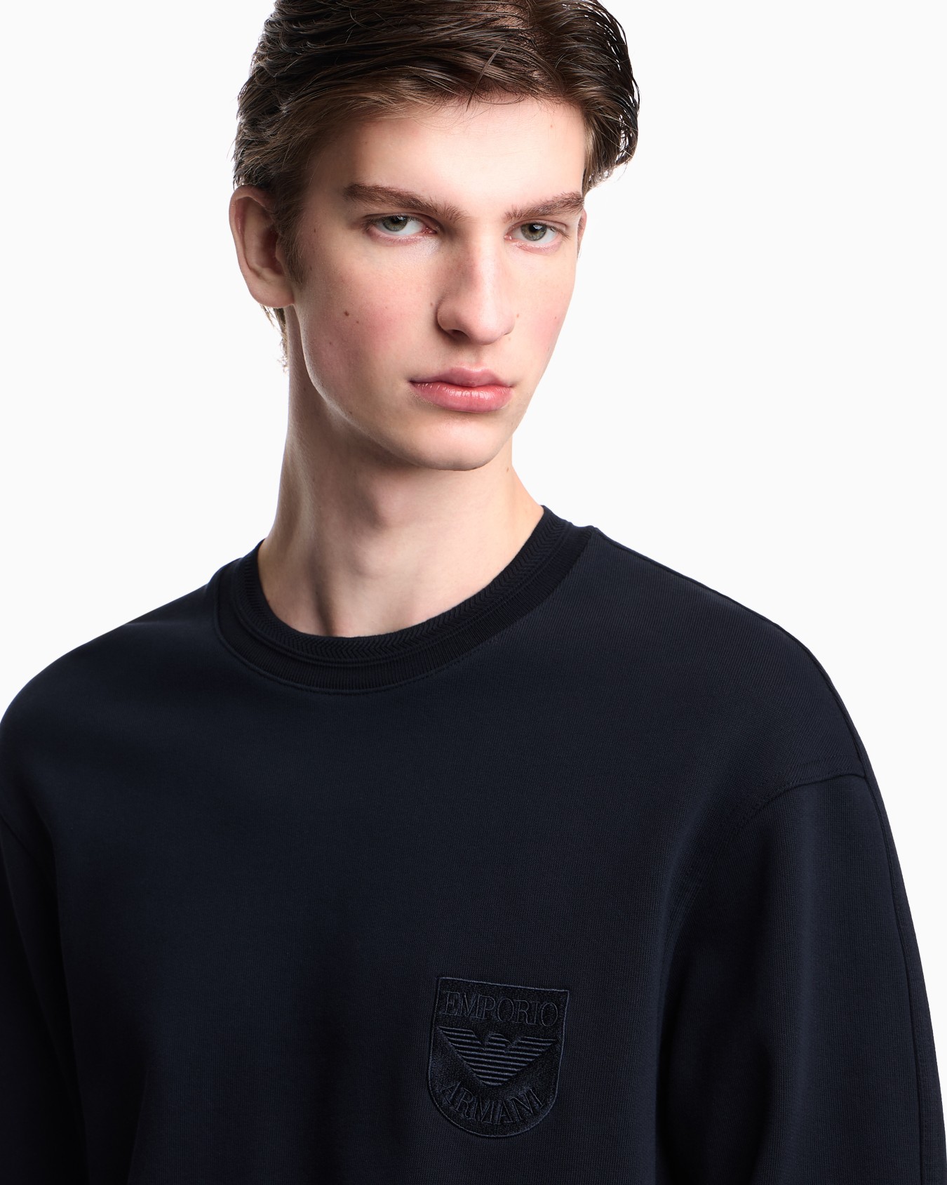 French terry jersey sweatshirt with shield embroidery Slide 5