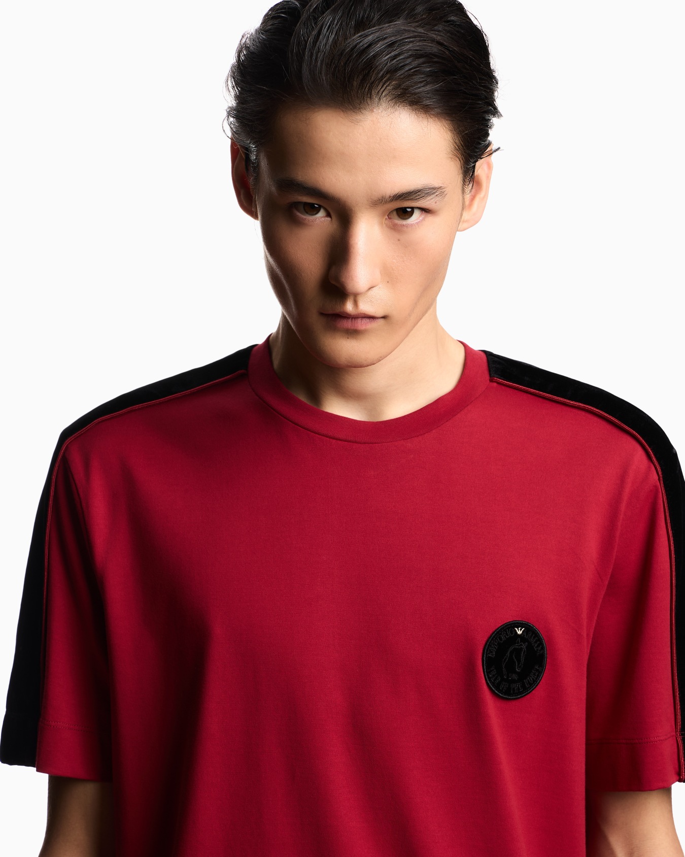 T-shirt in jersey misto lyocell con tape e patch Lunar New Year Slide 4