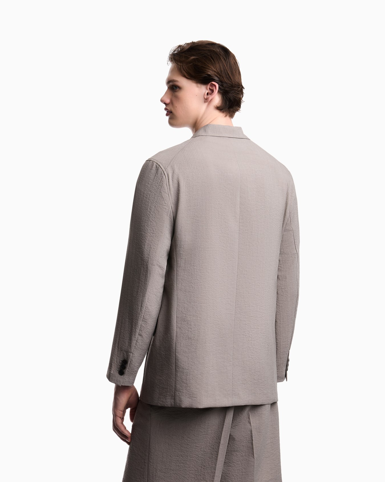 Single-breasted jacket in technical seersucker fabric Slide 3