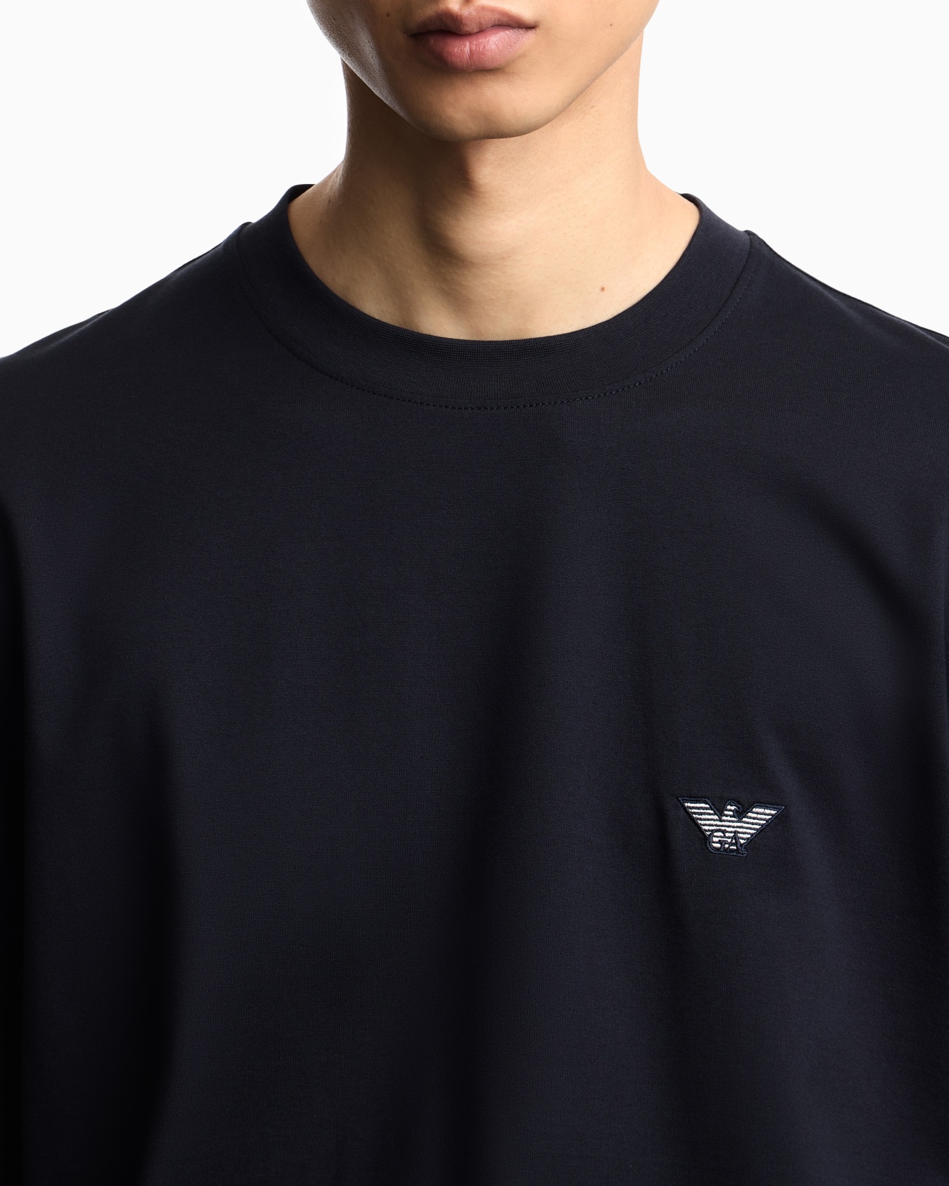 Jersey de cuello redondo en punto de algodón pima  Diapositiva 4