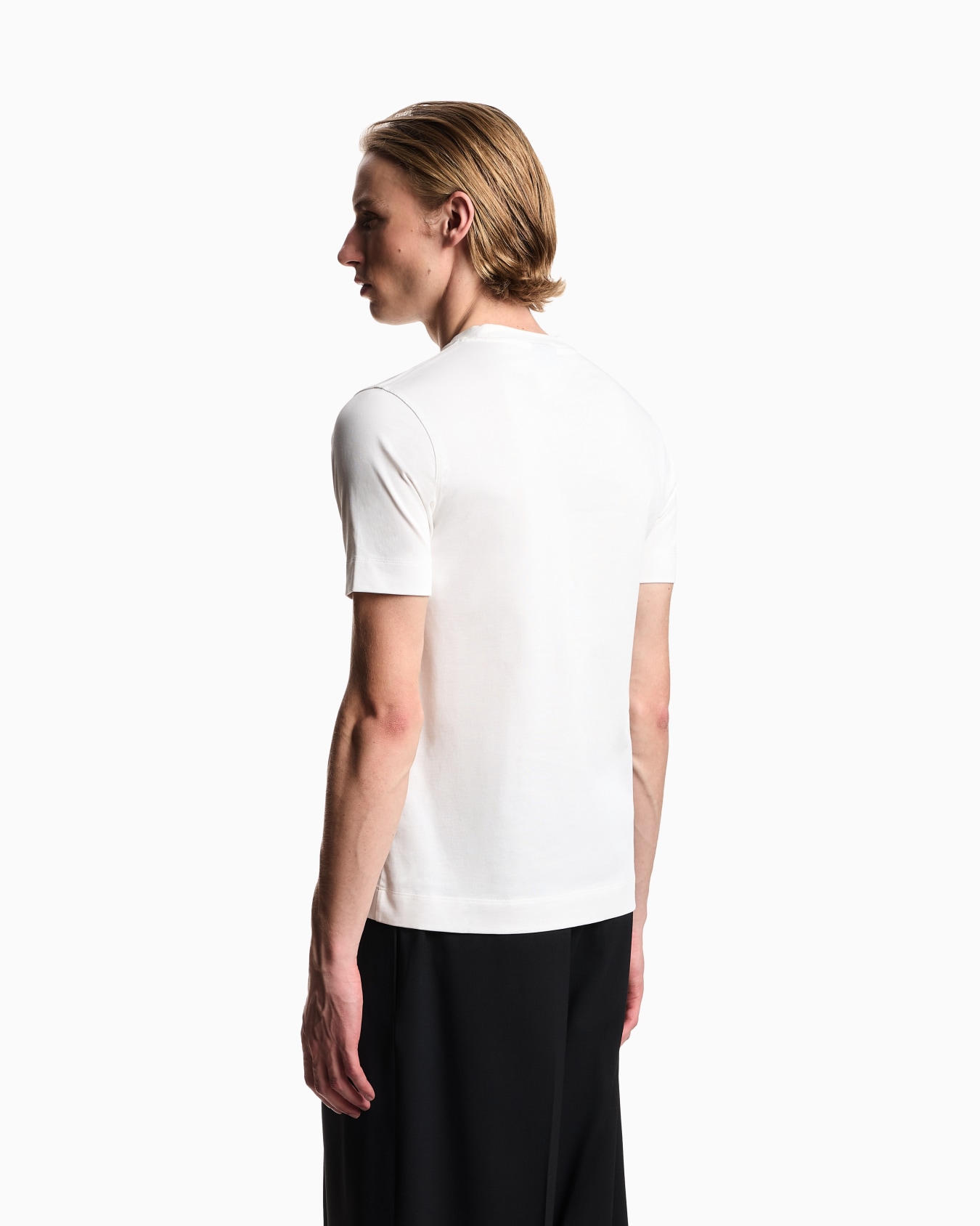 Slim fit T-shirt in heavy jersey Slide 2