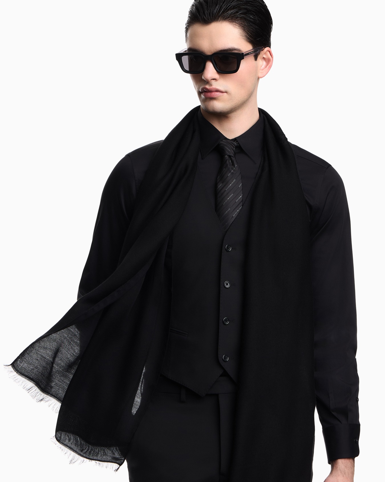 Estola de mezcla de modal con logotipo en tejido jacquard Diapositiva 2