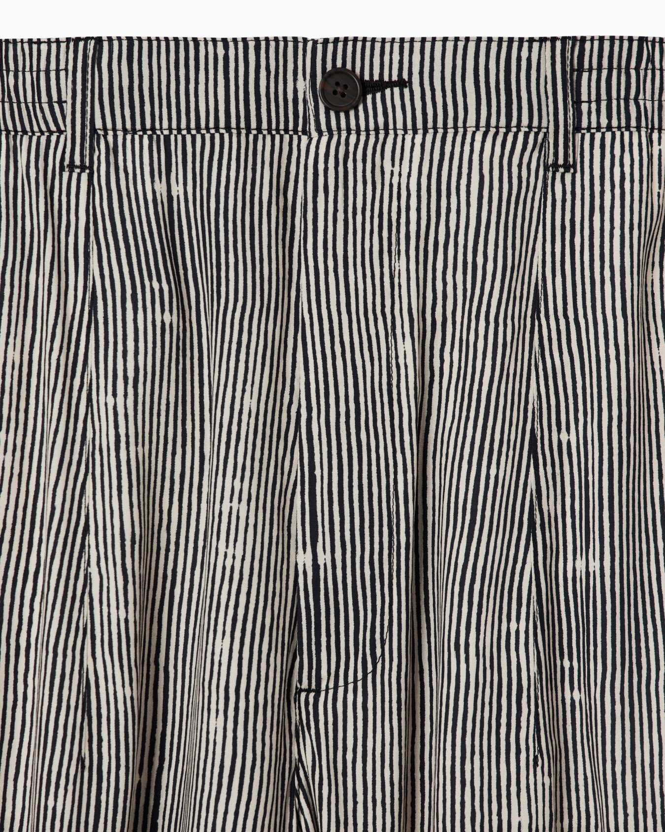 Printed fluid trousers in lyocell and viscose Slide 4