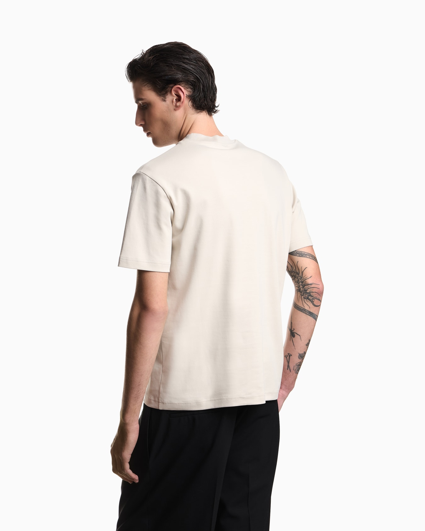 リラックスフィットTシャツ スライドする 2