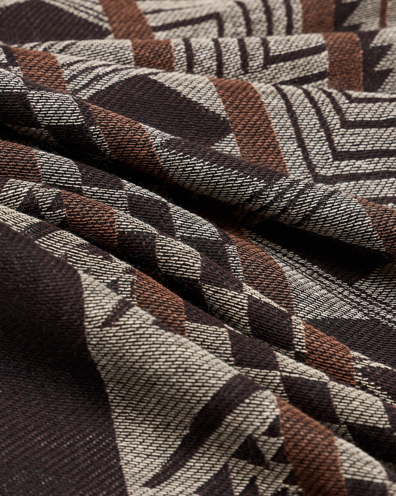 Stole in a Turkish patterned jacquard Slide 1