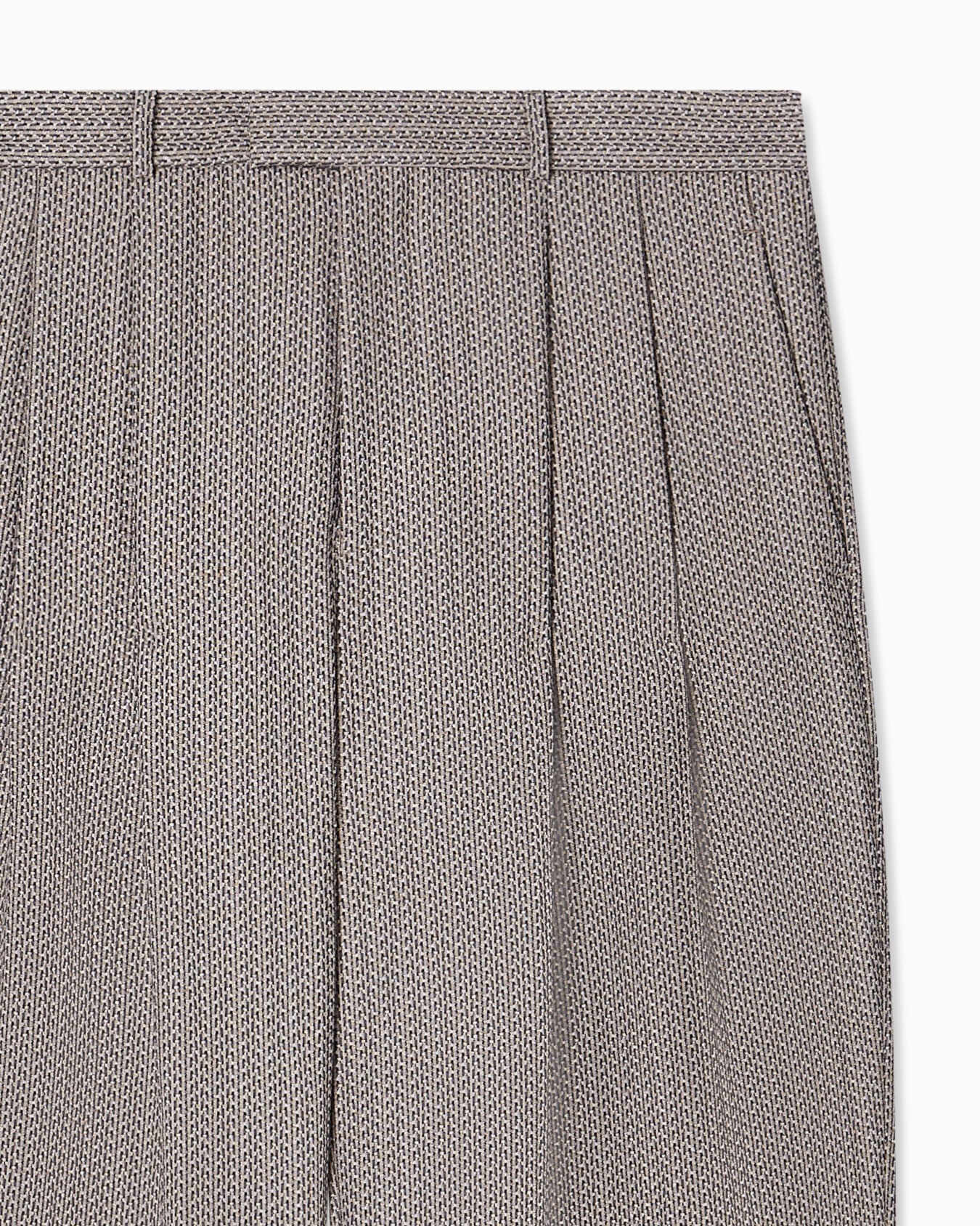 Trousers in 3D-effect micro-pattern fabric Slide 3