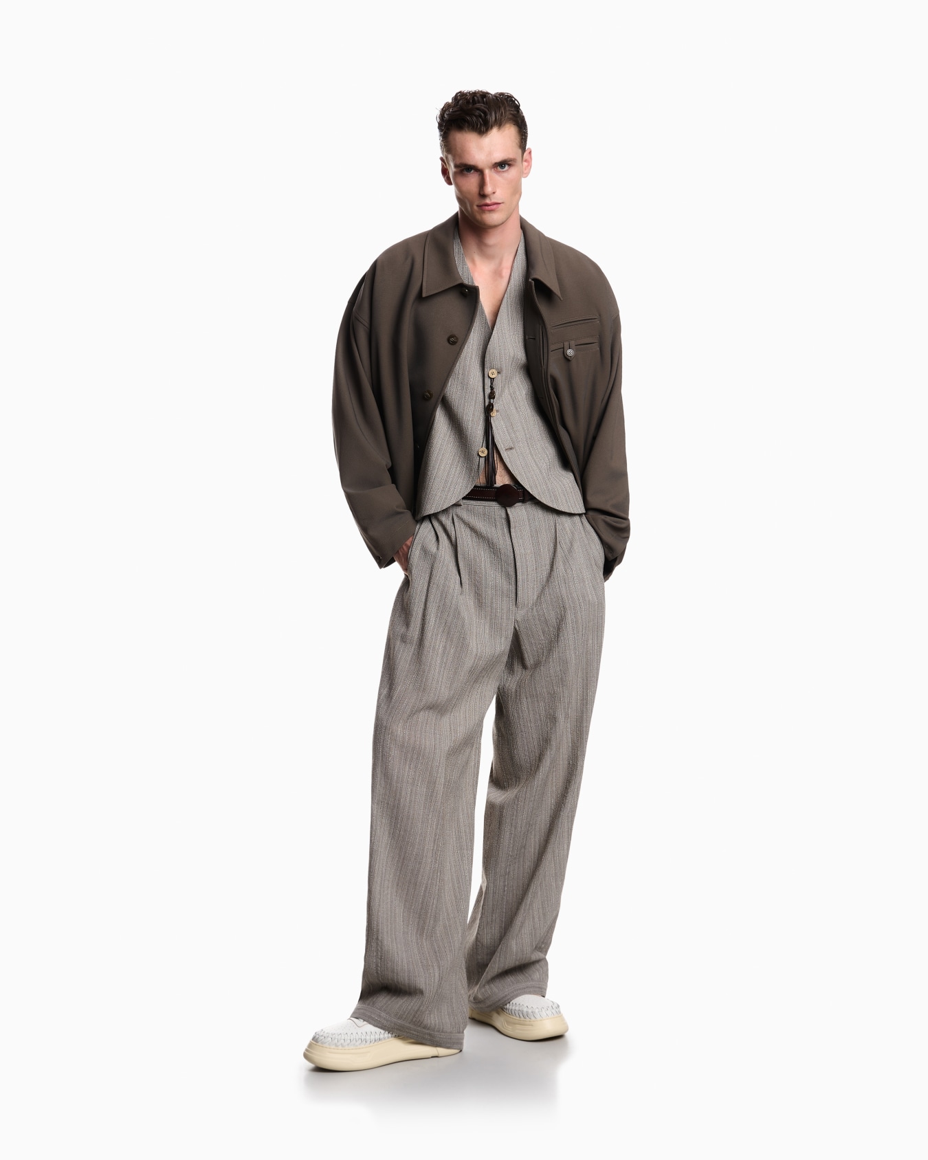 Compact bi-stretch fabric blouson Slide 2