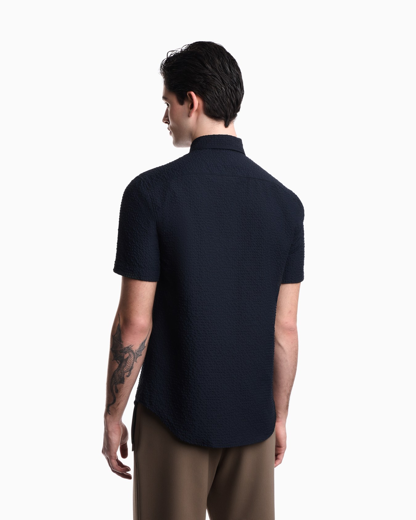 Icon short-sleeved technical seersucker shirt Slide 2