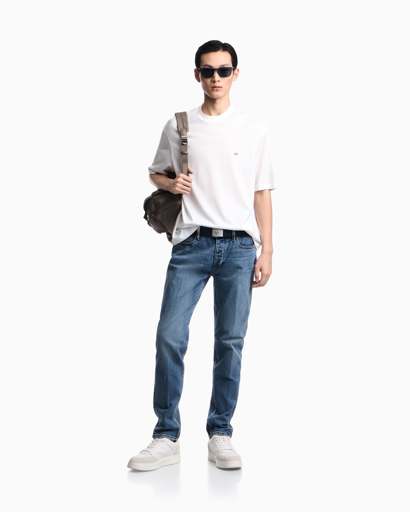 オーバーサイズTシャツ ジャージー ユーズドエフェクト ロゴプリント スライドする 1