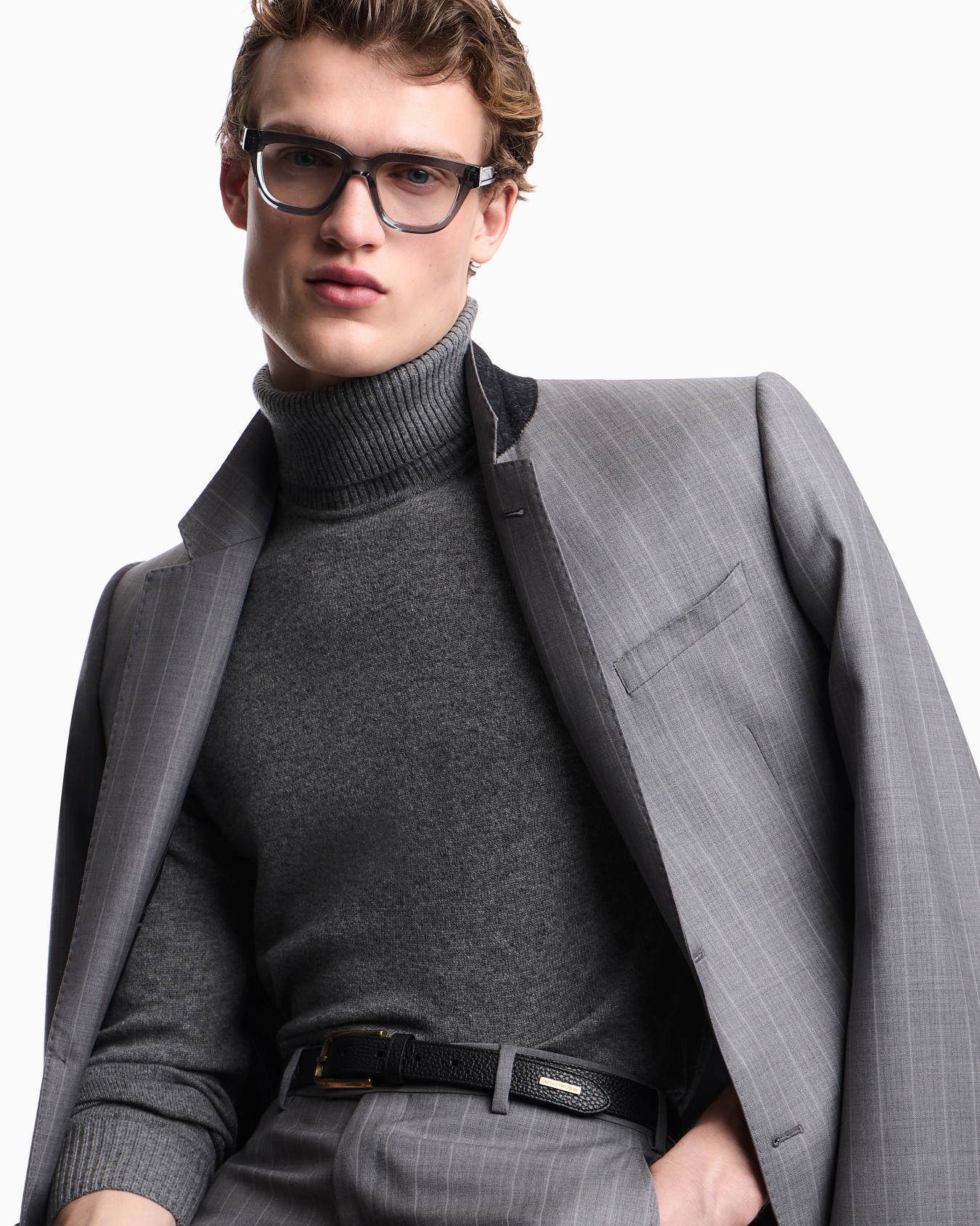 Plain-knit pure cashmere rollneck jumper Slide 4